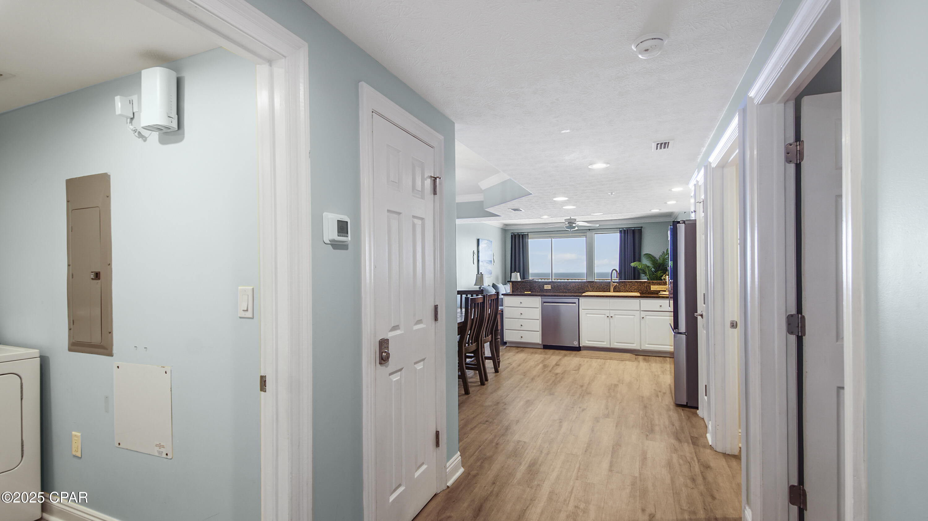 M_dom S In1m1apkbdgy_h2diggkvokjeybnhrbeqvo