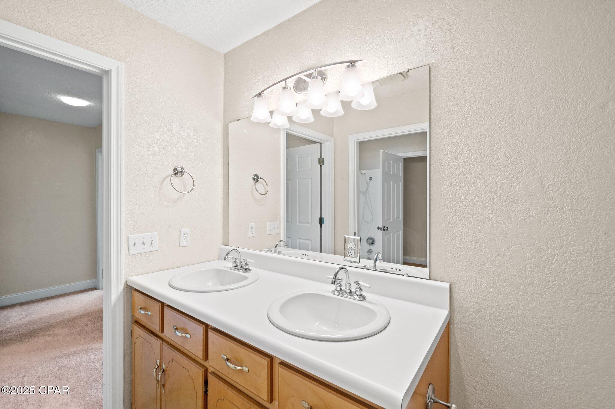 Abxbpre31h9ly_tkifrcxpp2ao9gl1eiexlkjmk Wlo