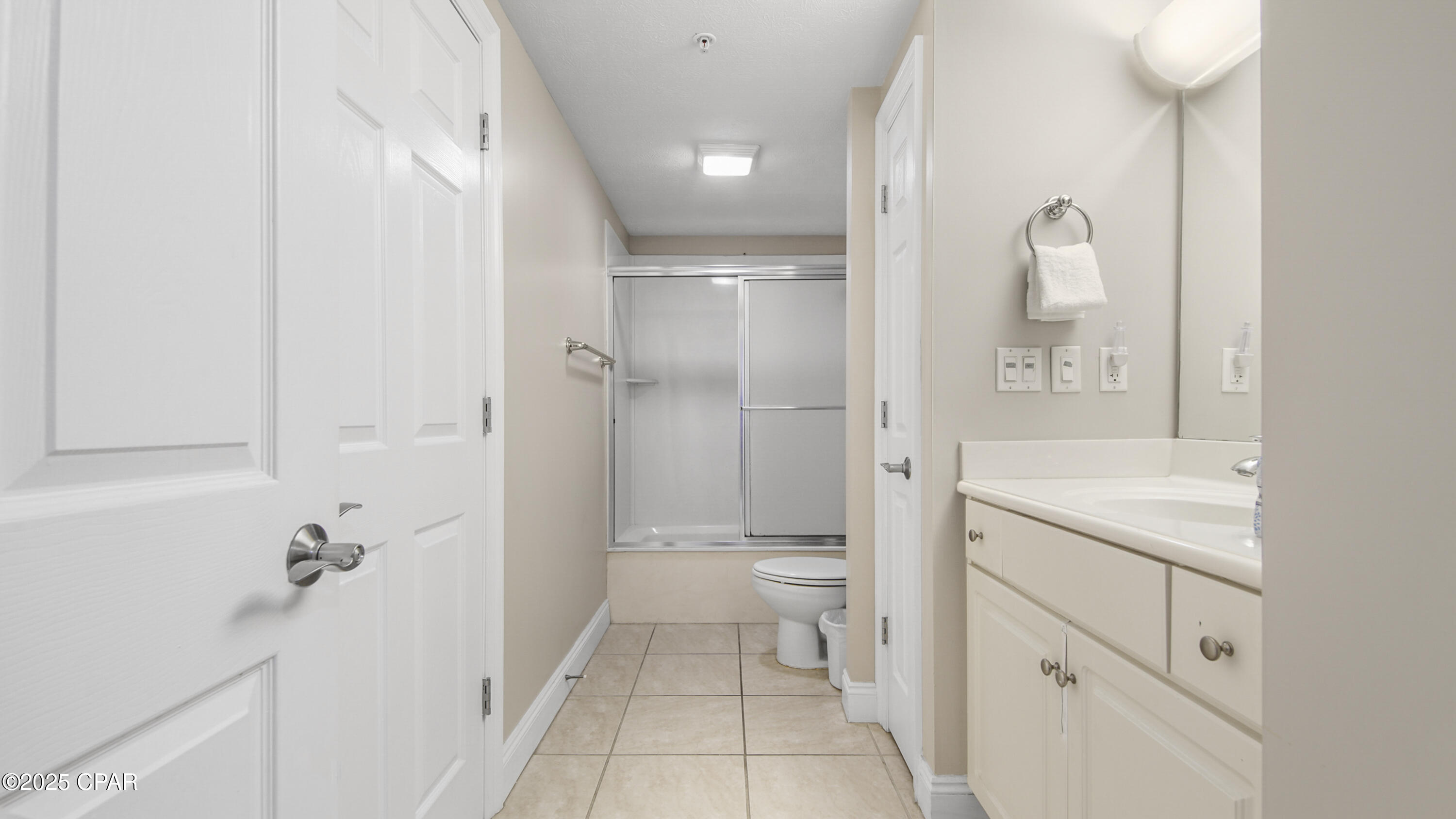 2_gvmskiq2swp5aqdabmjpjzde13j_zh08lpqzl_cwc