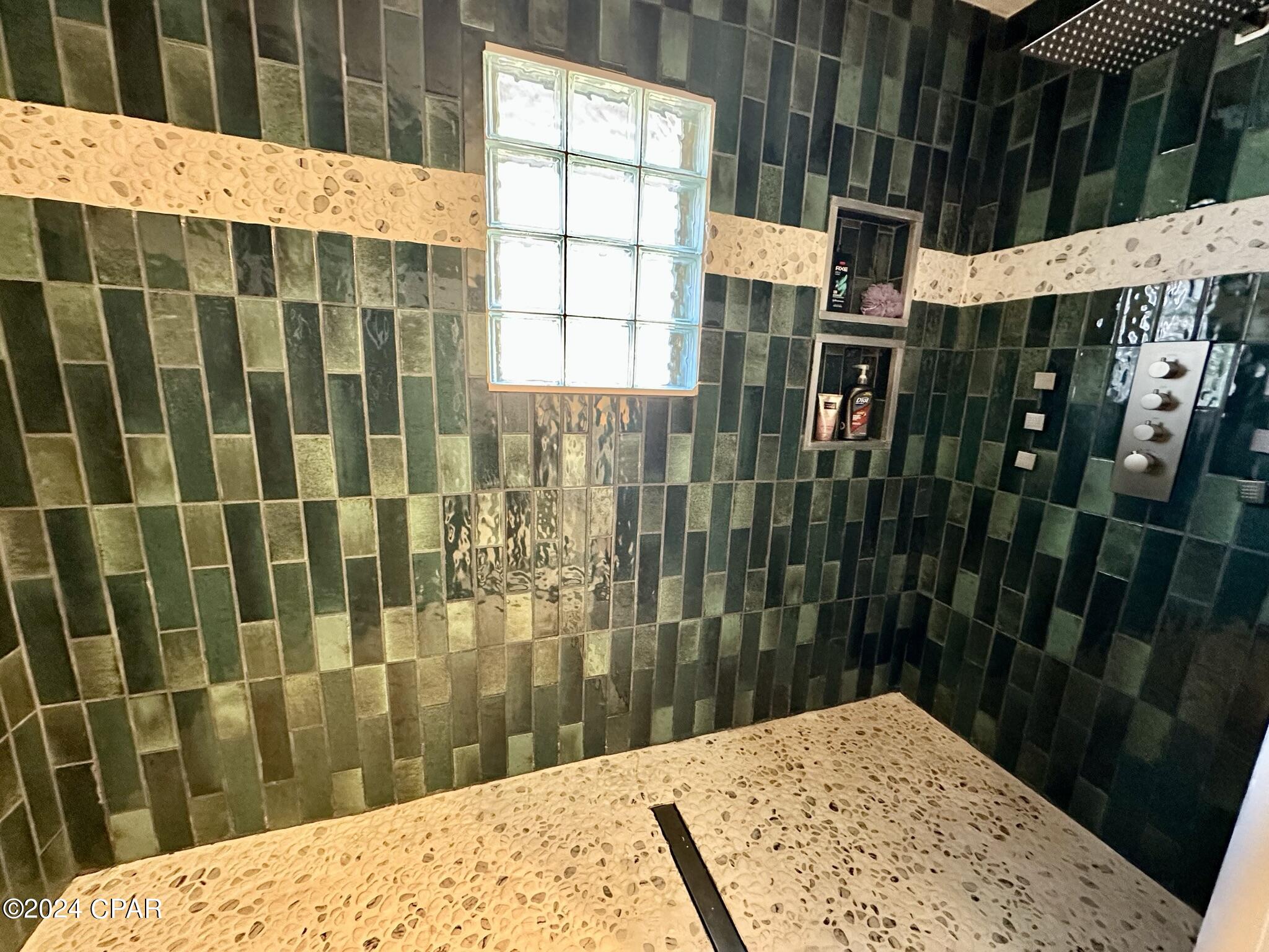 Htigxq7rdf5a64vpp4xq8mxajtrpbs0x_i0oz_pnfwy