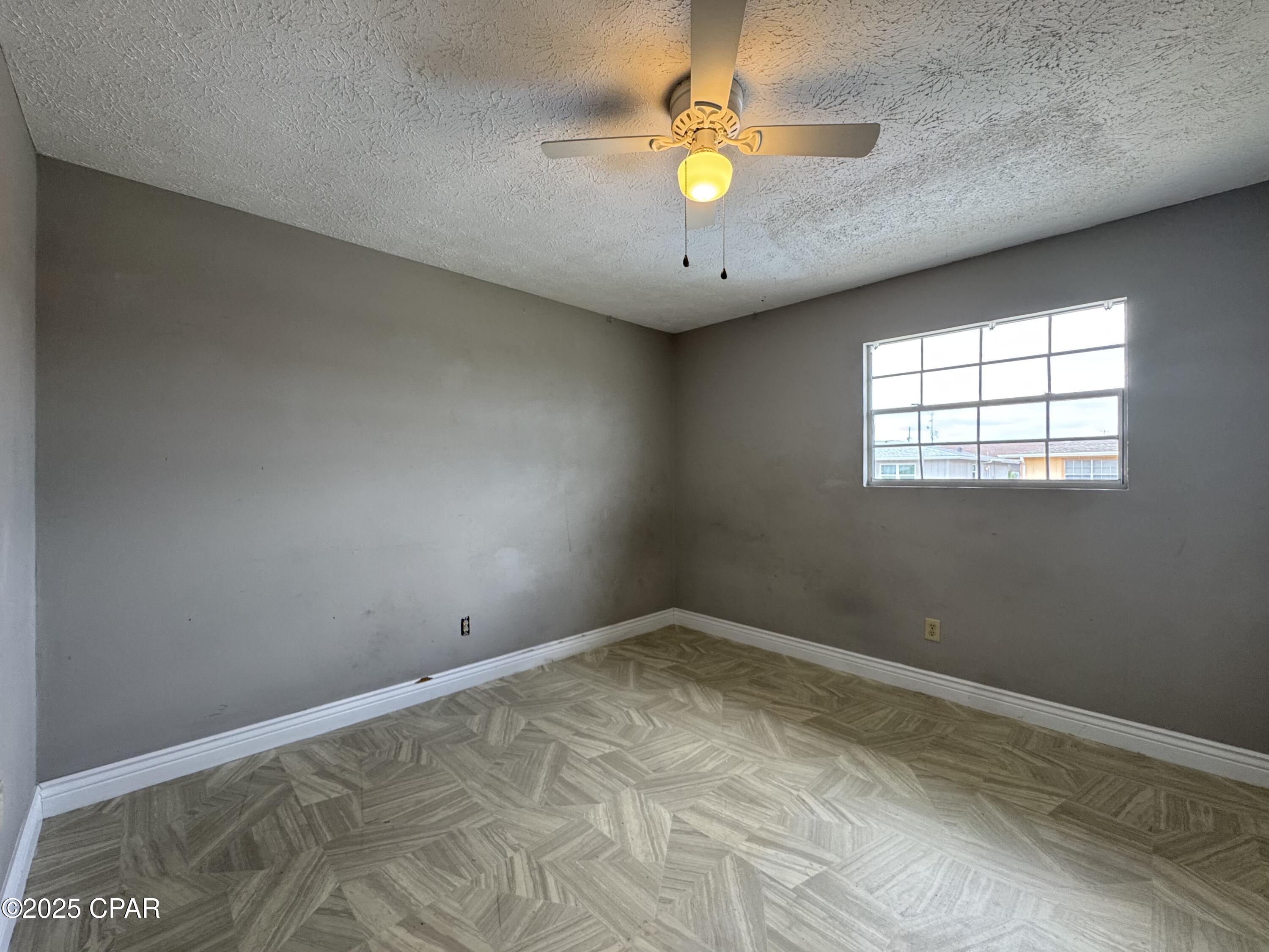 Vdwxceok4gglrodm3epbjmiqhfs6esfvjuo2taf_zqy