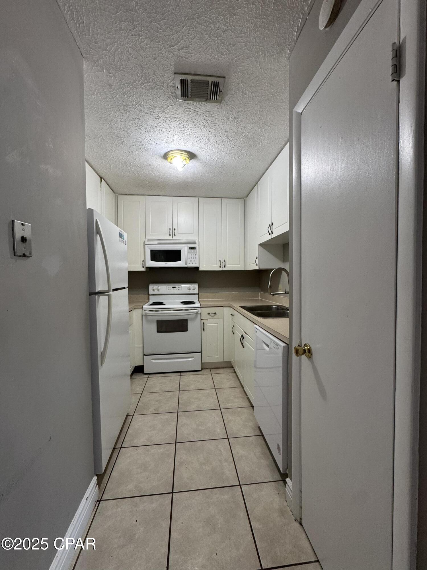 Rnmir6xjvk_5zvydqgx4kmnq1jxktgansydj1negnce