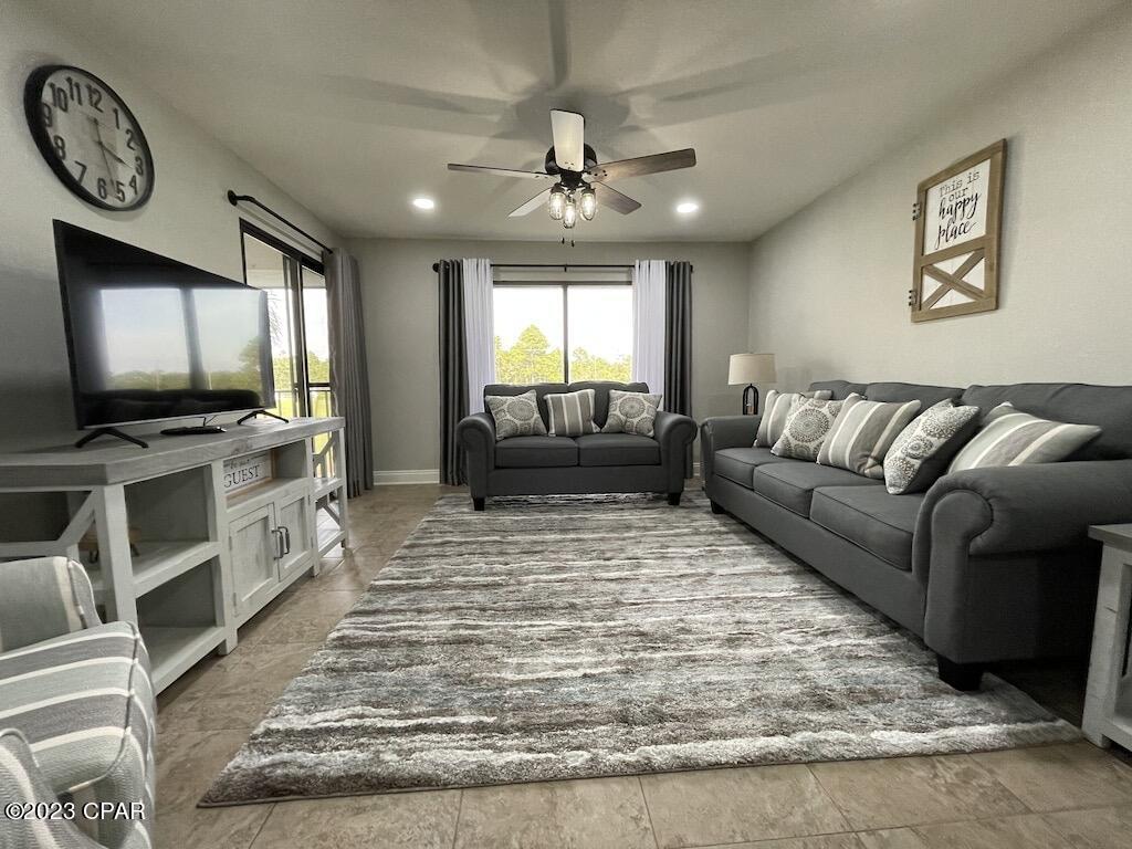 5fqrmrsd3uqfnr6bucflkent1ppz Q3z9yvlspecc0a