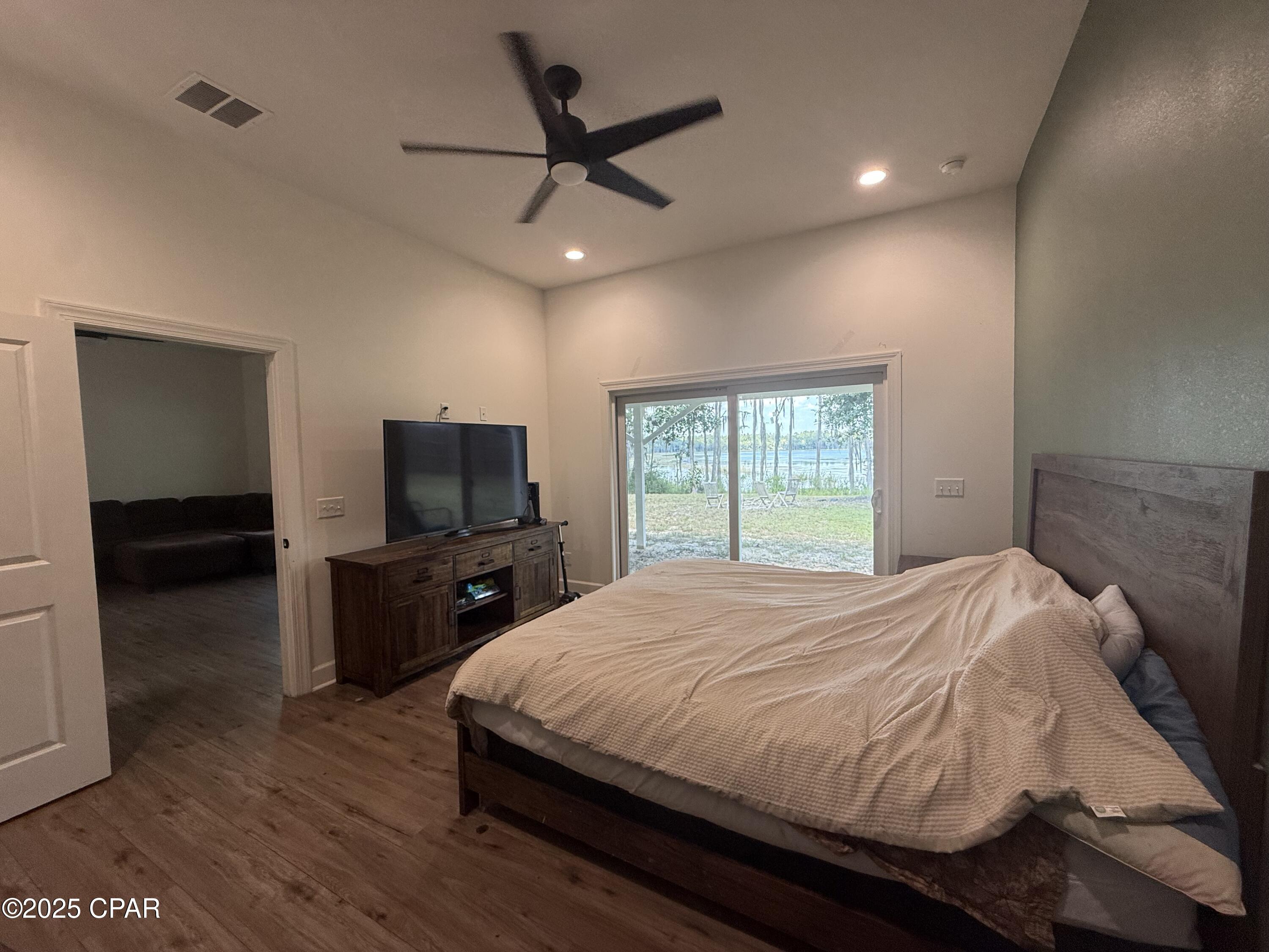 Nfdwhrgfzobbox6j0vjsghogilcypwiq9jn4vtbdsxo