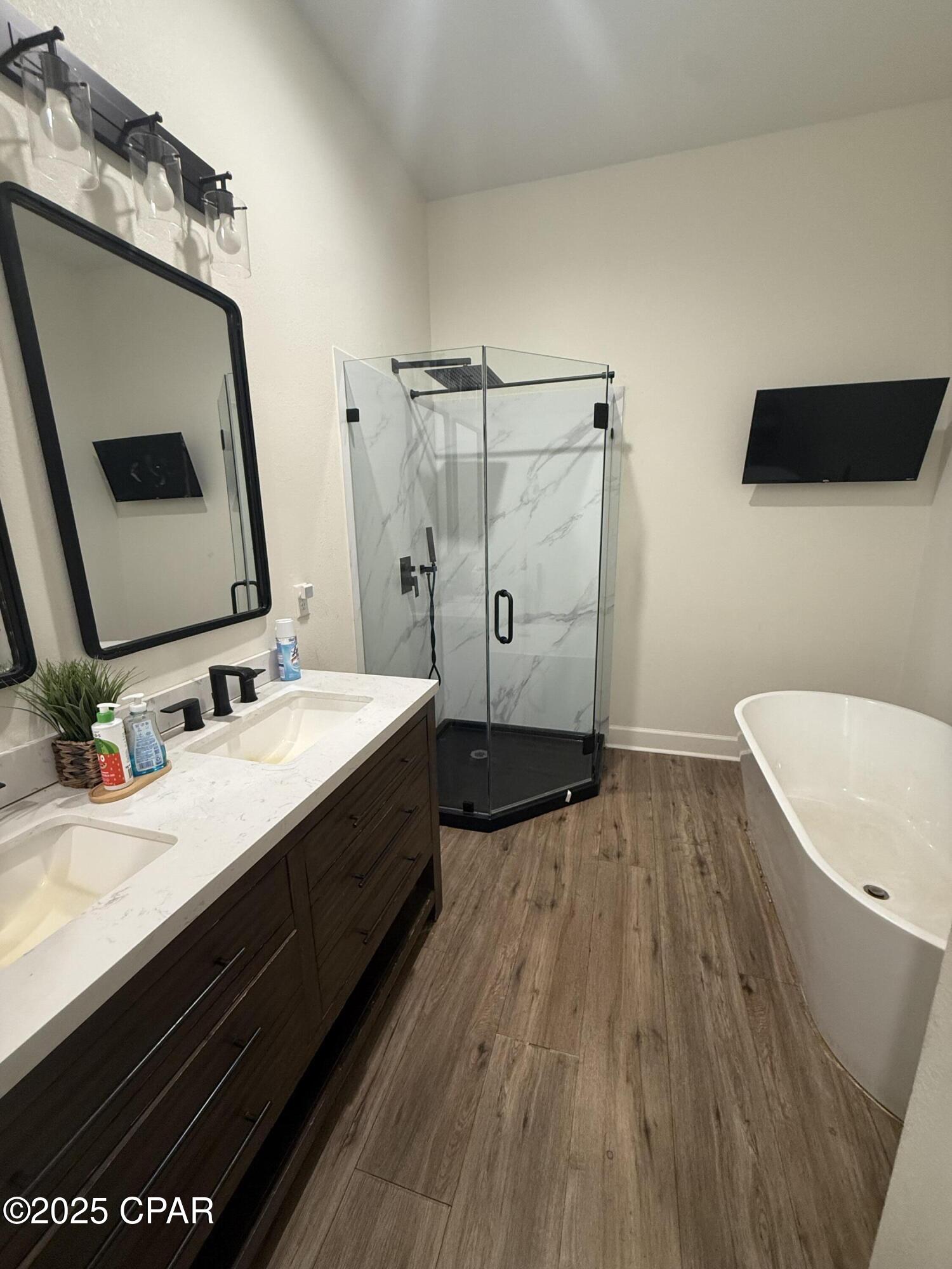 Pcrzhymfek0wlo8exrh1rcmwr991taya5ffz3wvaqyu