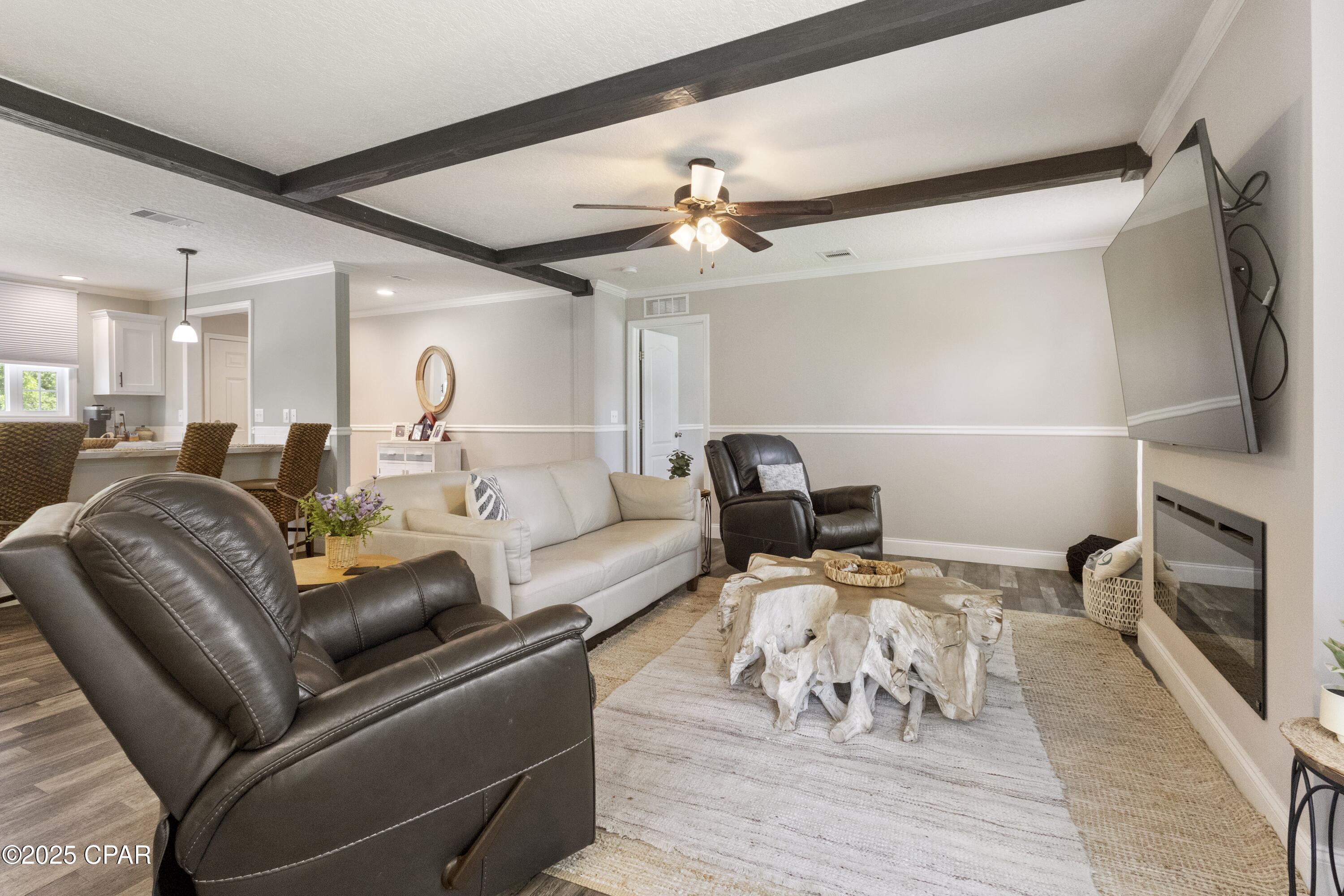 Image 9 For 3912 Edwards Road