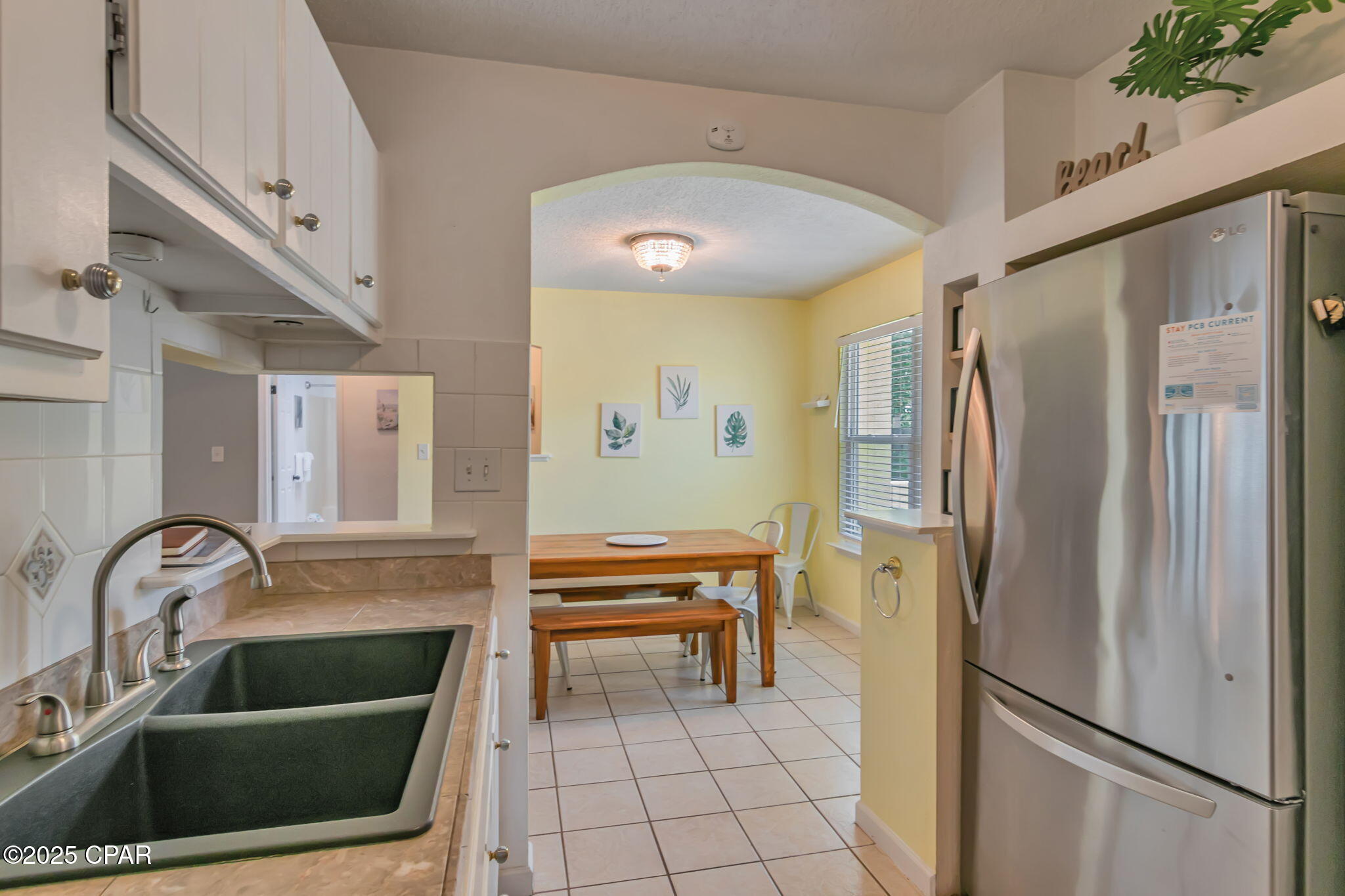 Unhb11zkcar4vlg4rvm2ta Uhkiw_dxa1yrysqlcie4