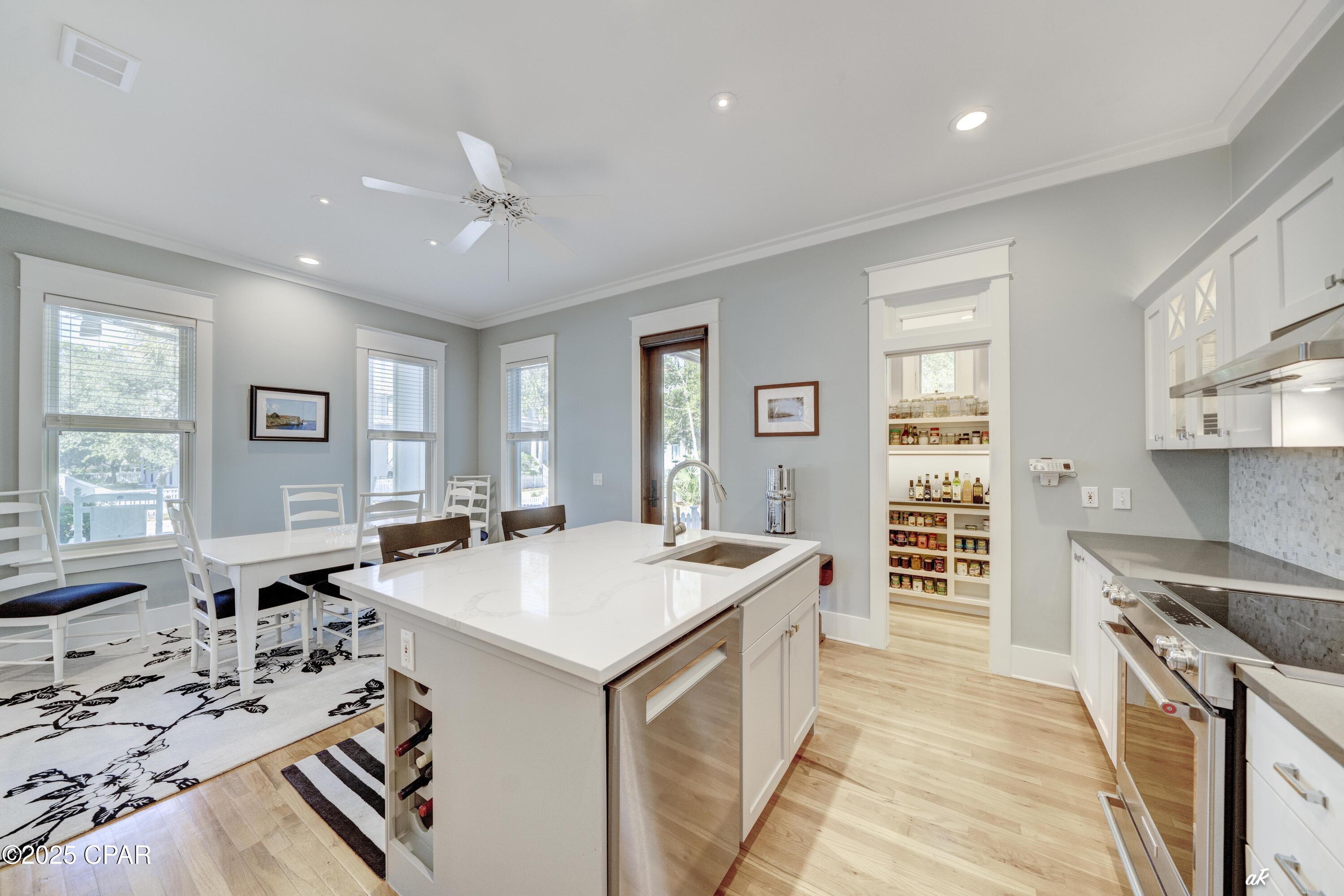 Image 11 For 209 Dunecrest Lane