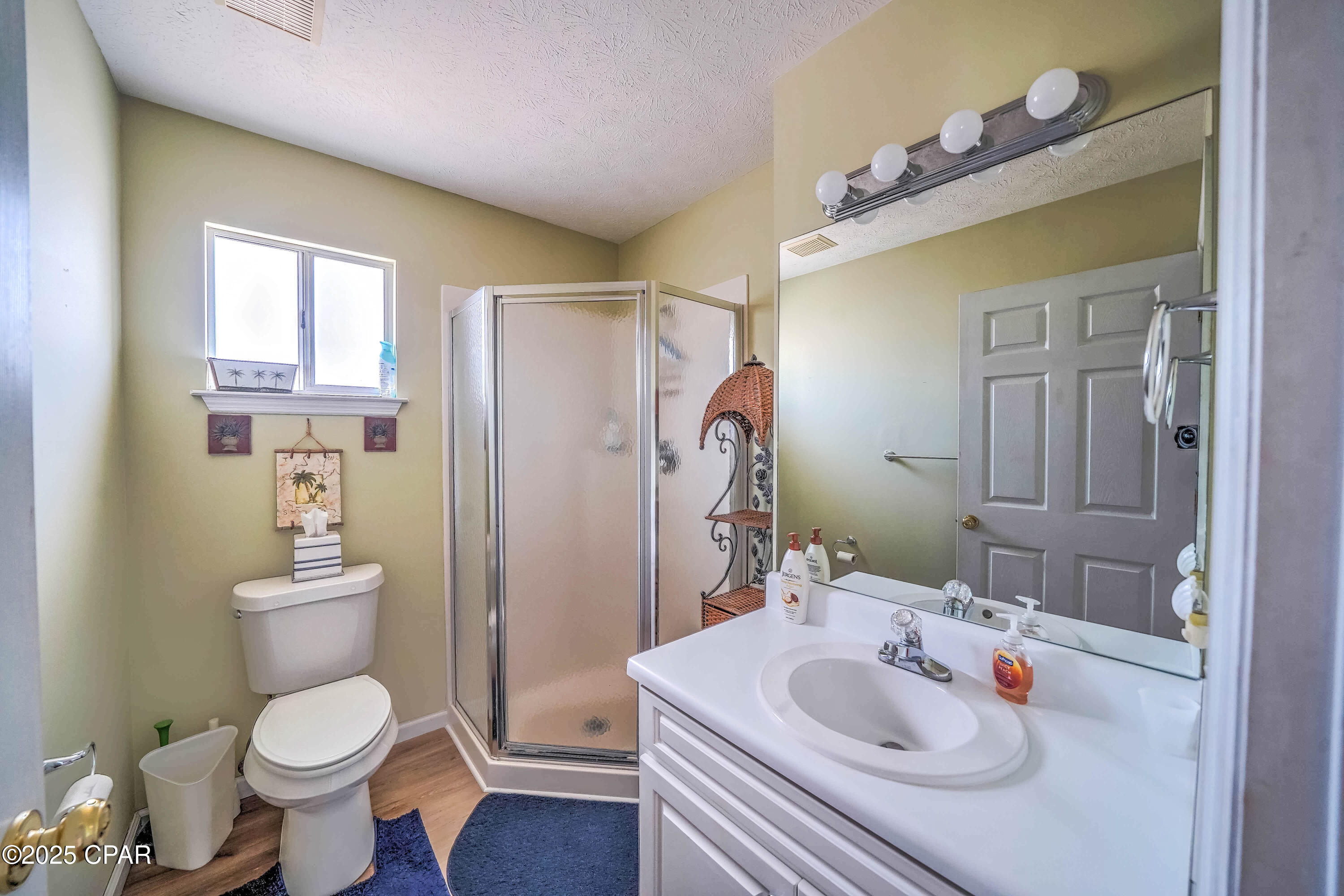 Y5_fywldiem Vsn1 Ka6zjzz0hxsjsg2dsvv1fuu6mo