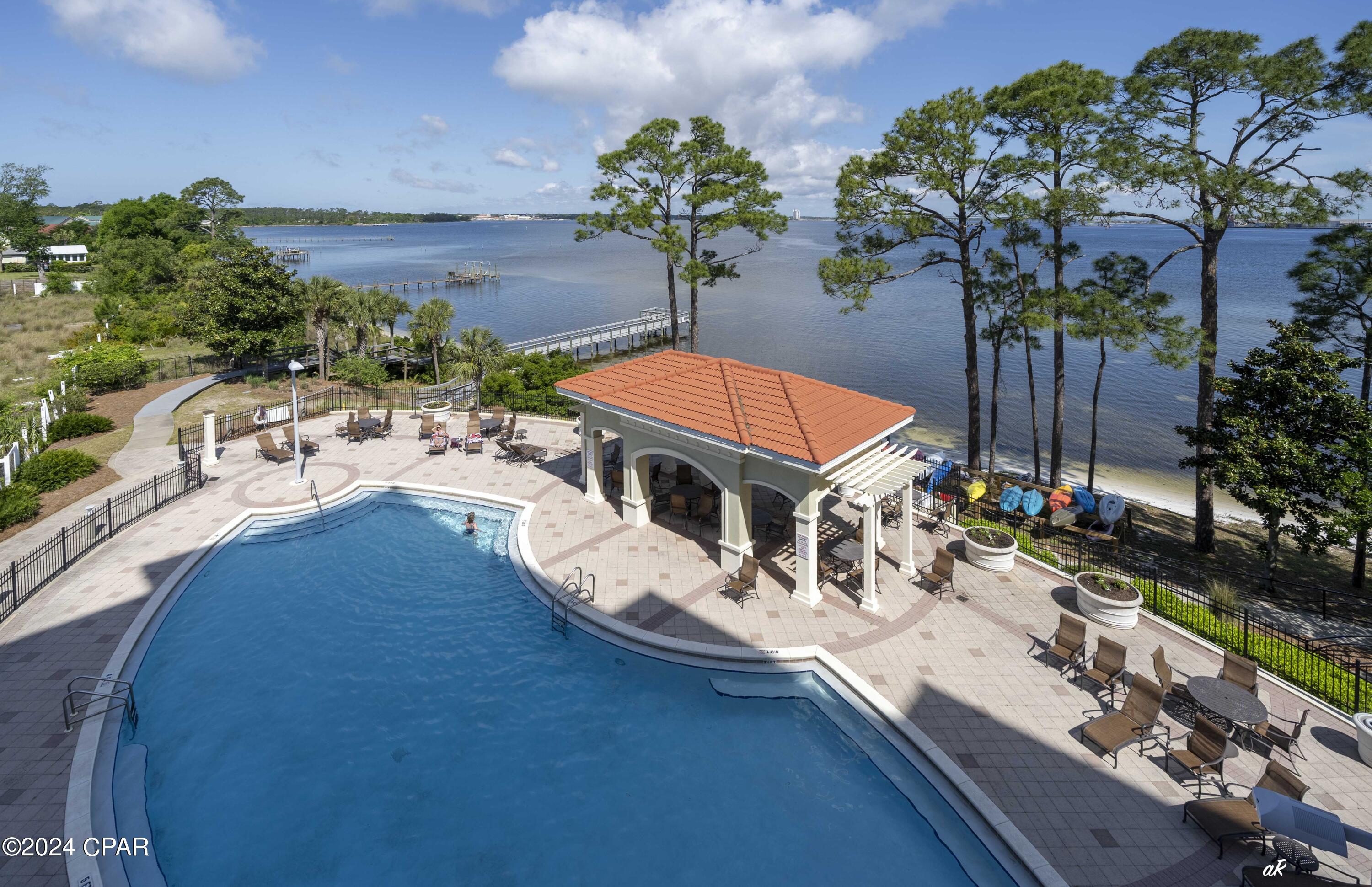 Image 24 For 2400 Grandiflora Boulevard E401