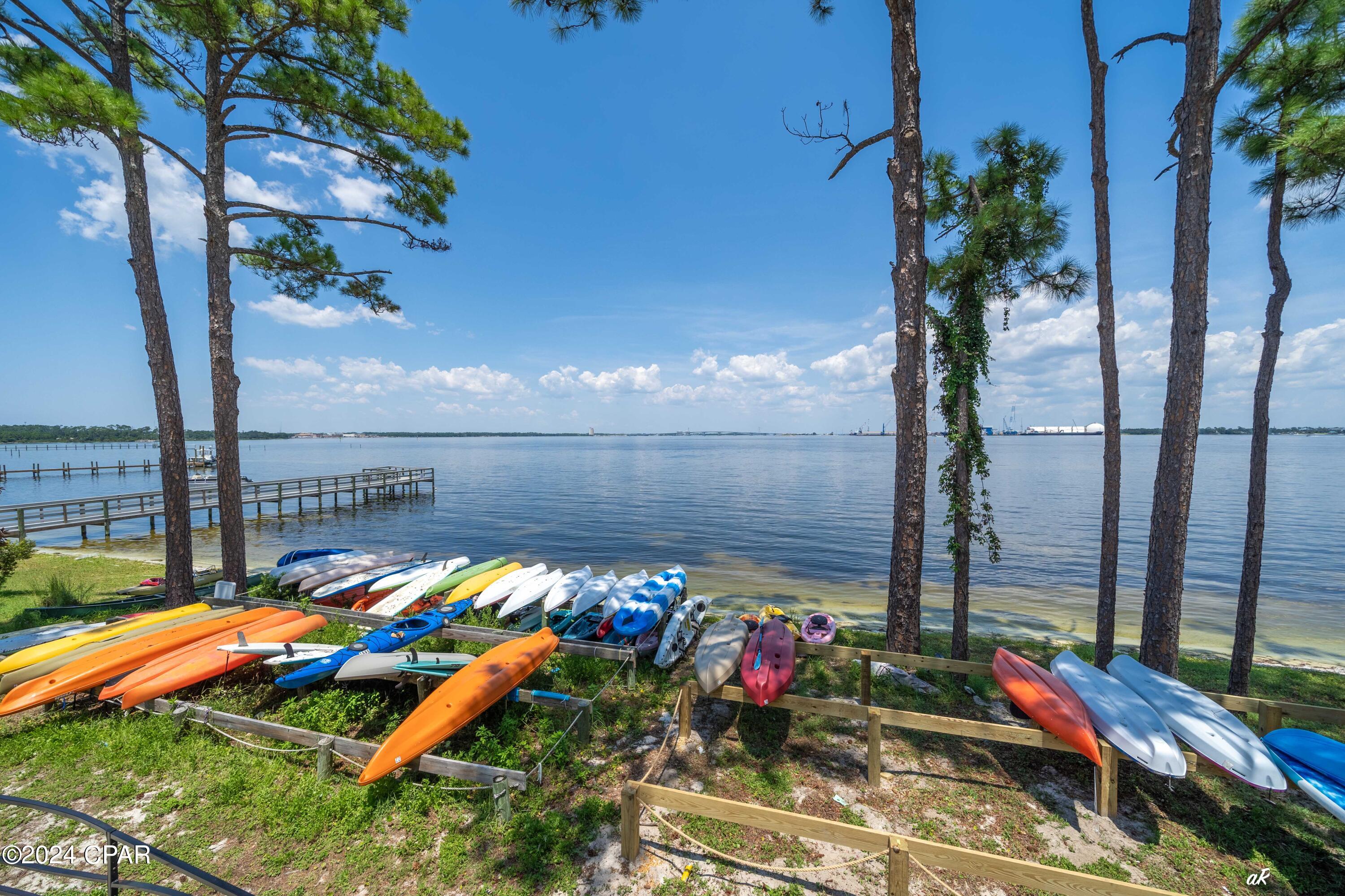 Image 32 For 2400 Grandiflora Boulevard E401