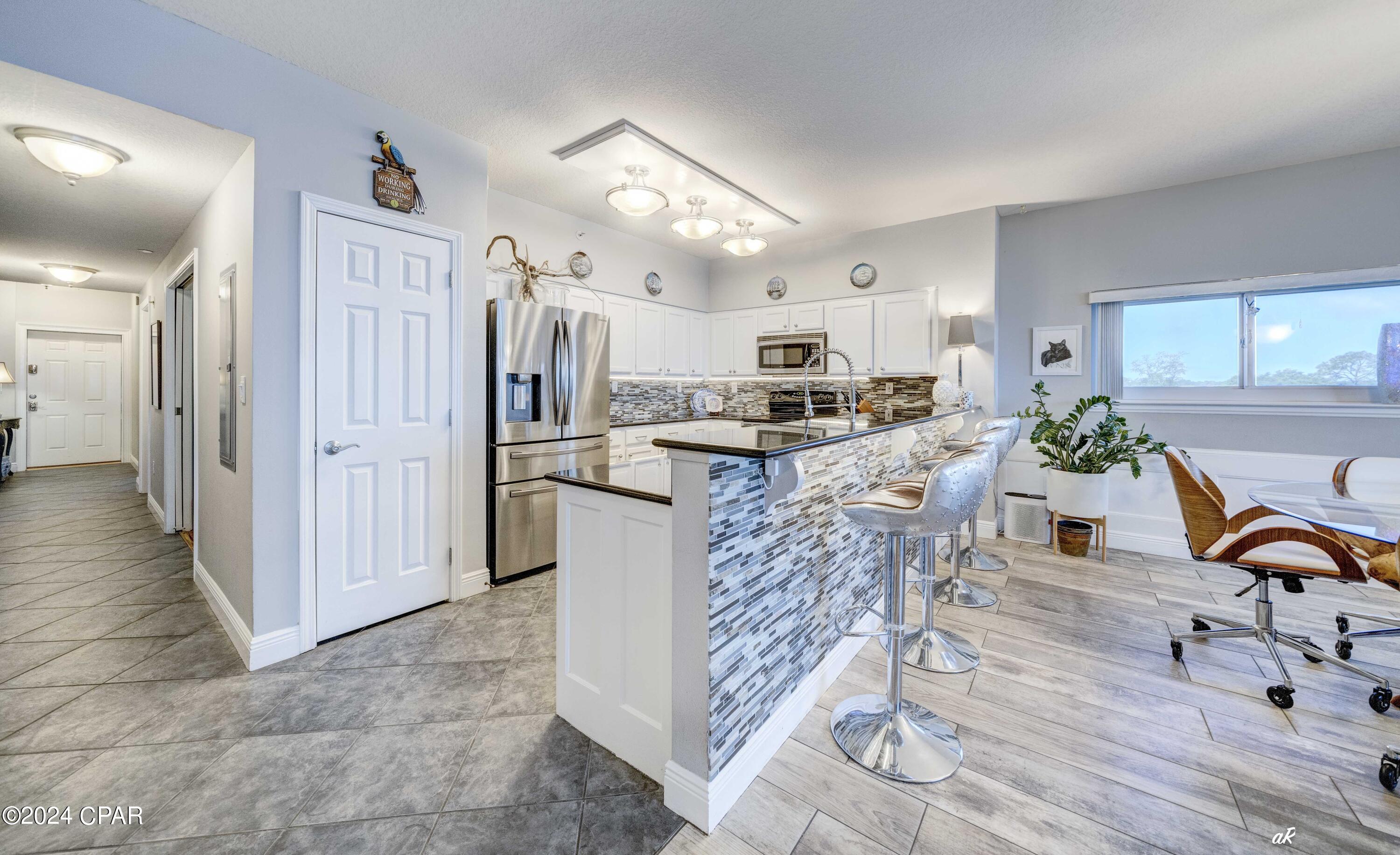 Image 8 For 2400 Grandiflora Boulevard E401