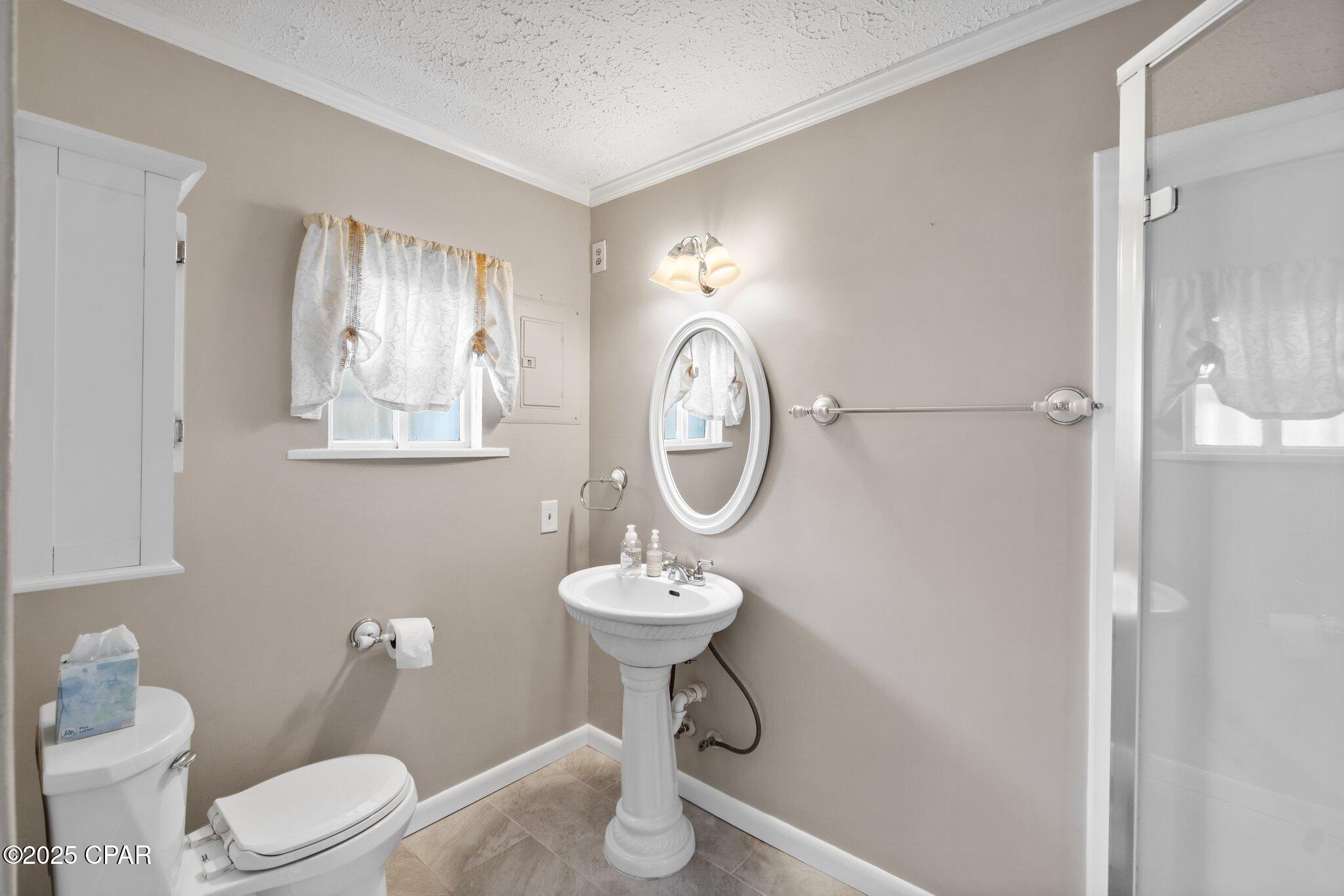 1egcb8phdckvwogarspkkyiqto5afr5nbwf3pduxmvu