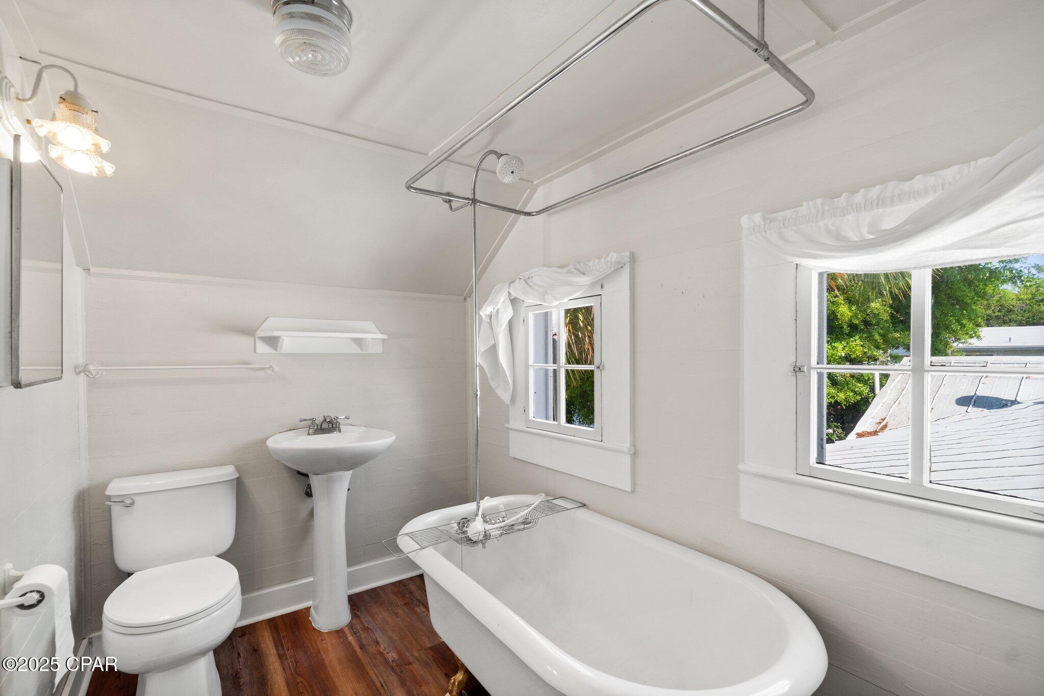 Efx2lhalpwuq1w9kftisn5obbk9fv2a6cmgd8o4ymws