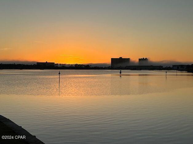 Nzfocszygzstpdjvtlhxzhla95_tznsgwfql4jlh5oa