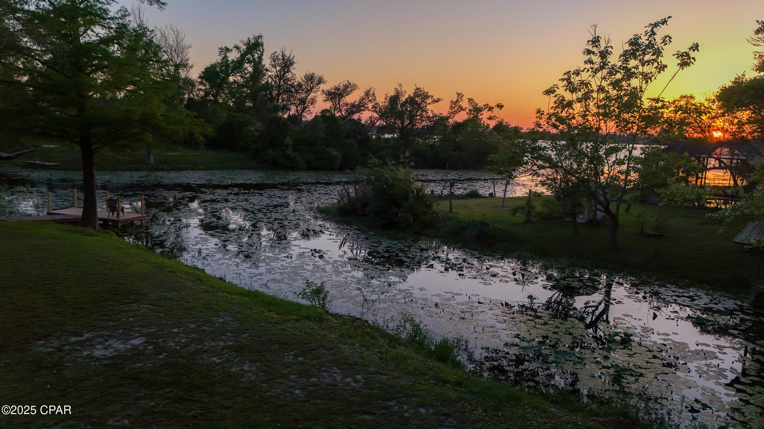 Hzs1avqeukaxzl7fpnkcrfoecmmu3_eytv3egntr 1g