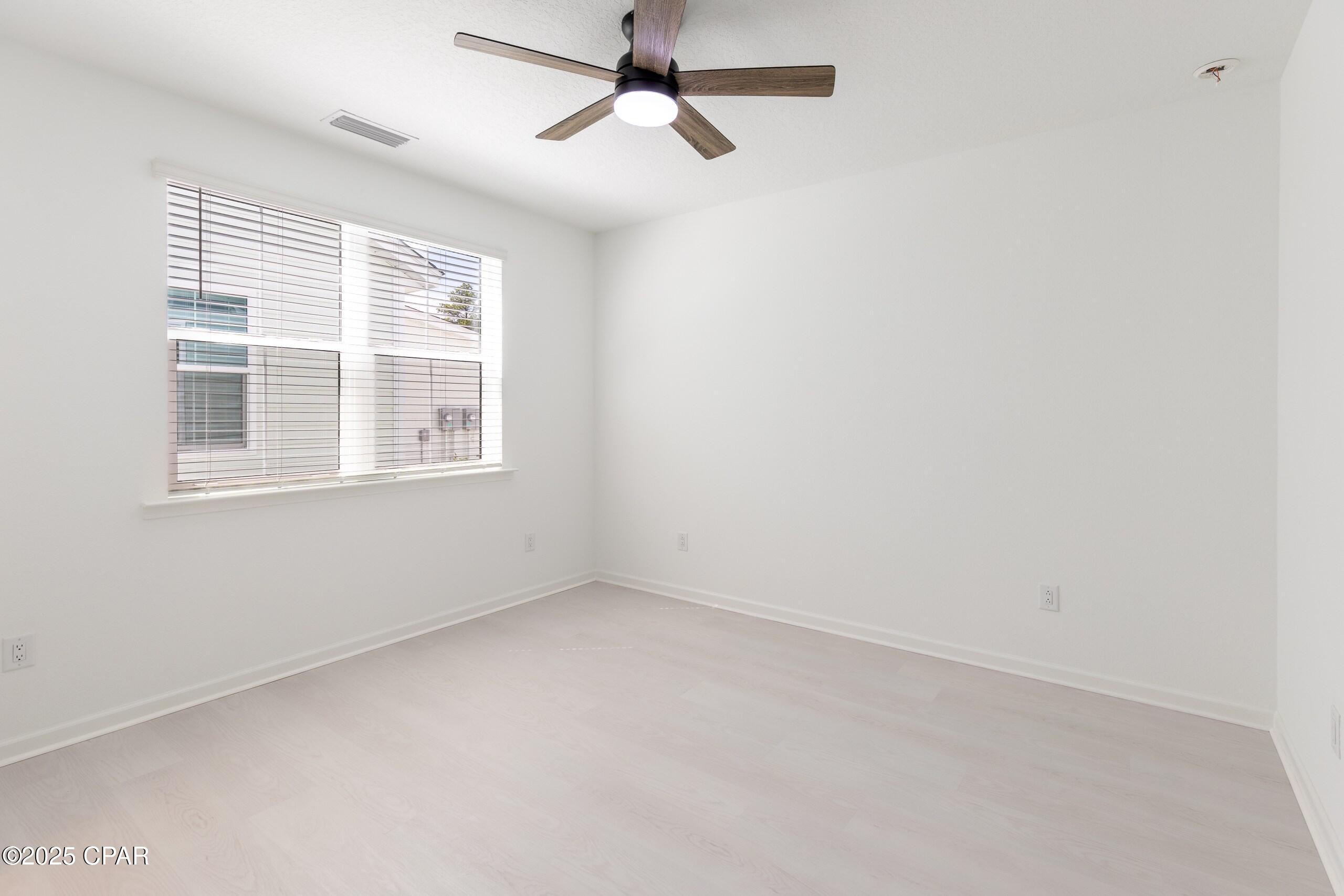 Ddhdlu1tseiotkogig3vcxvxvoryzscgqit8qvsmroe