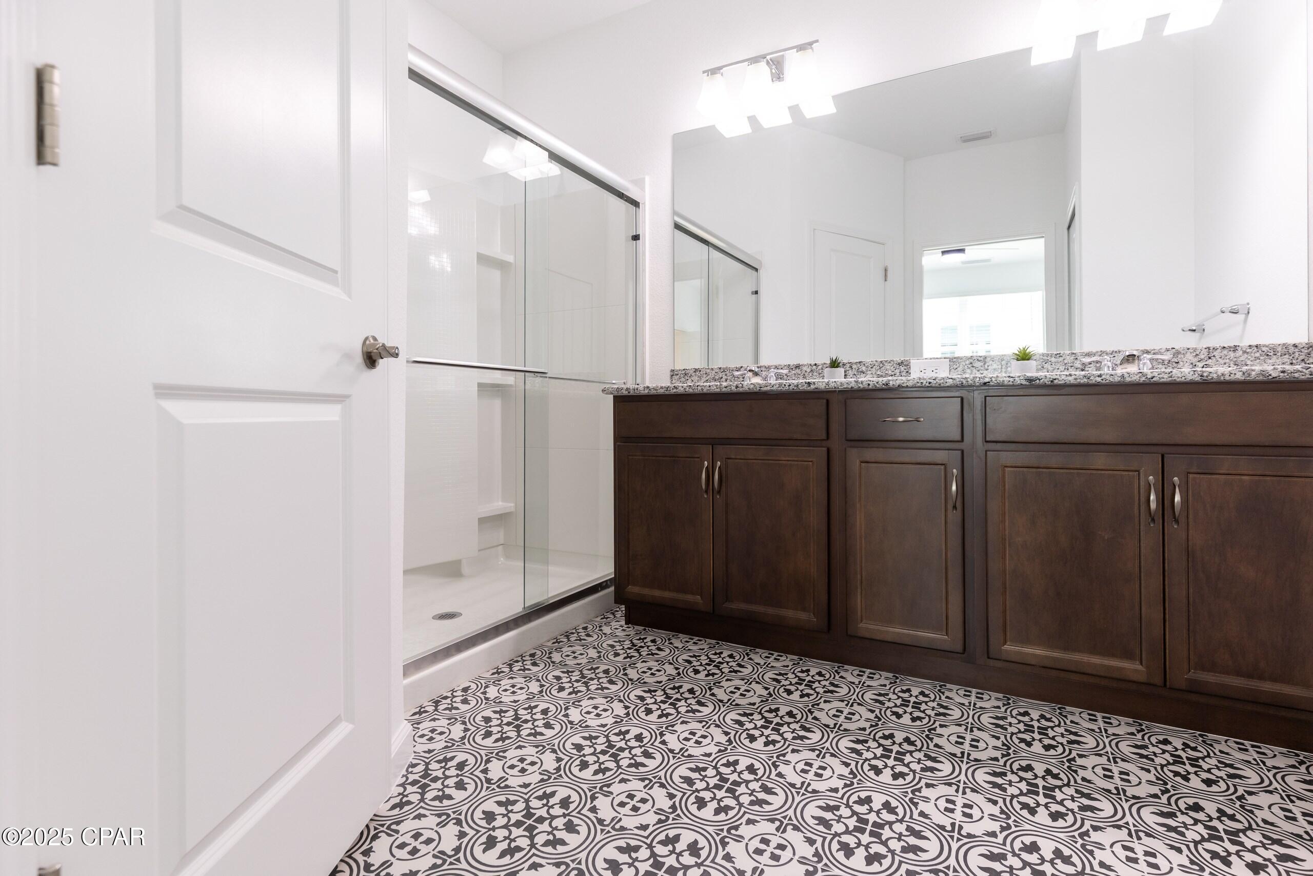 4lquur8ynuwix0u526detuugdkcsiqifrysrj9sc9uu