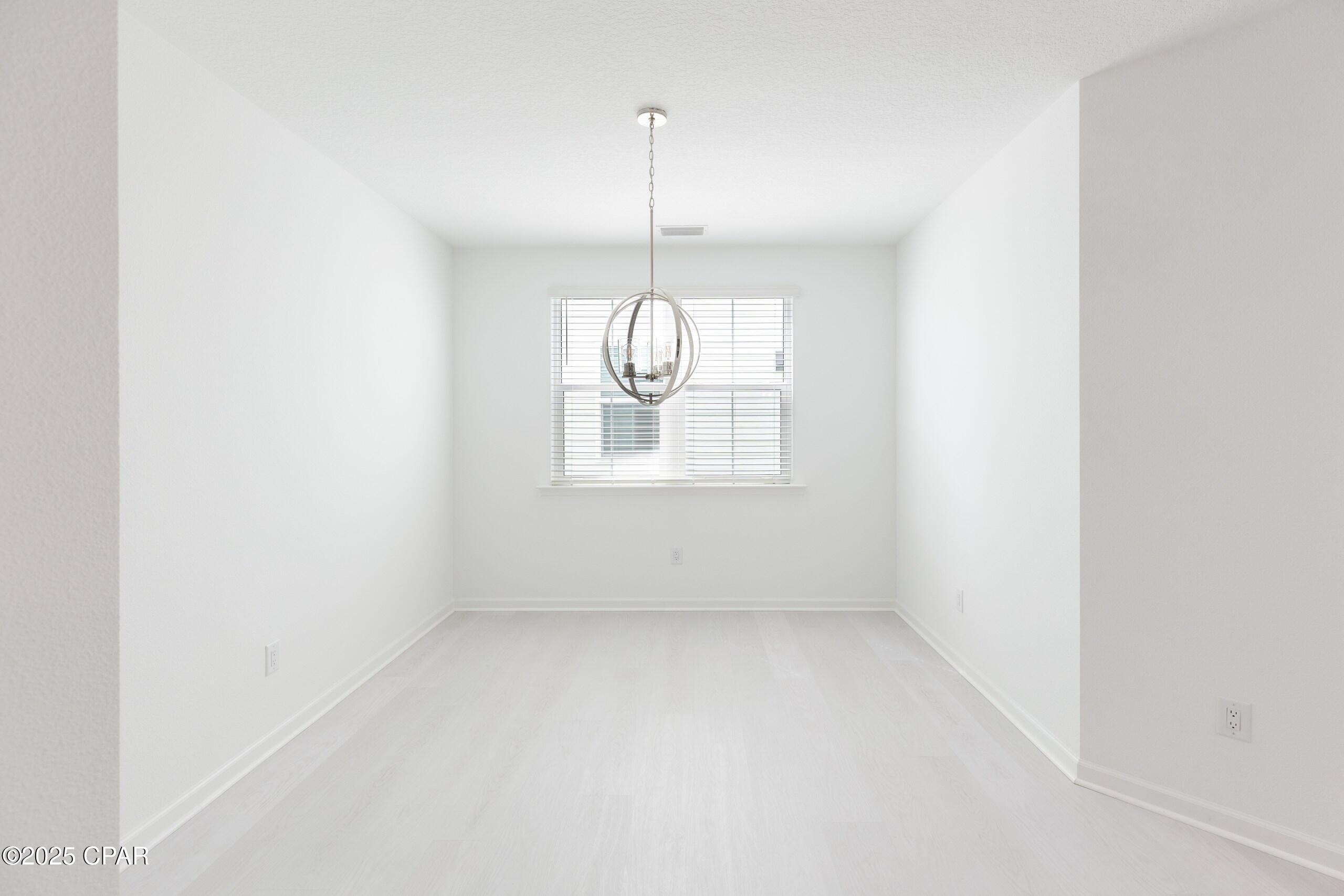 00n0m5kky1ydedsik56wpmnj4iy5oifslnhrtxhig4u