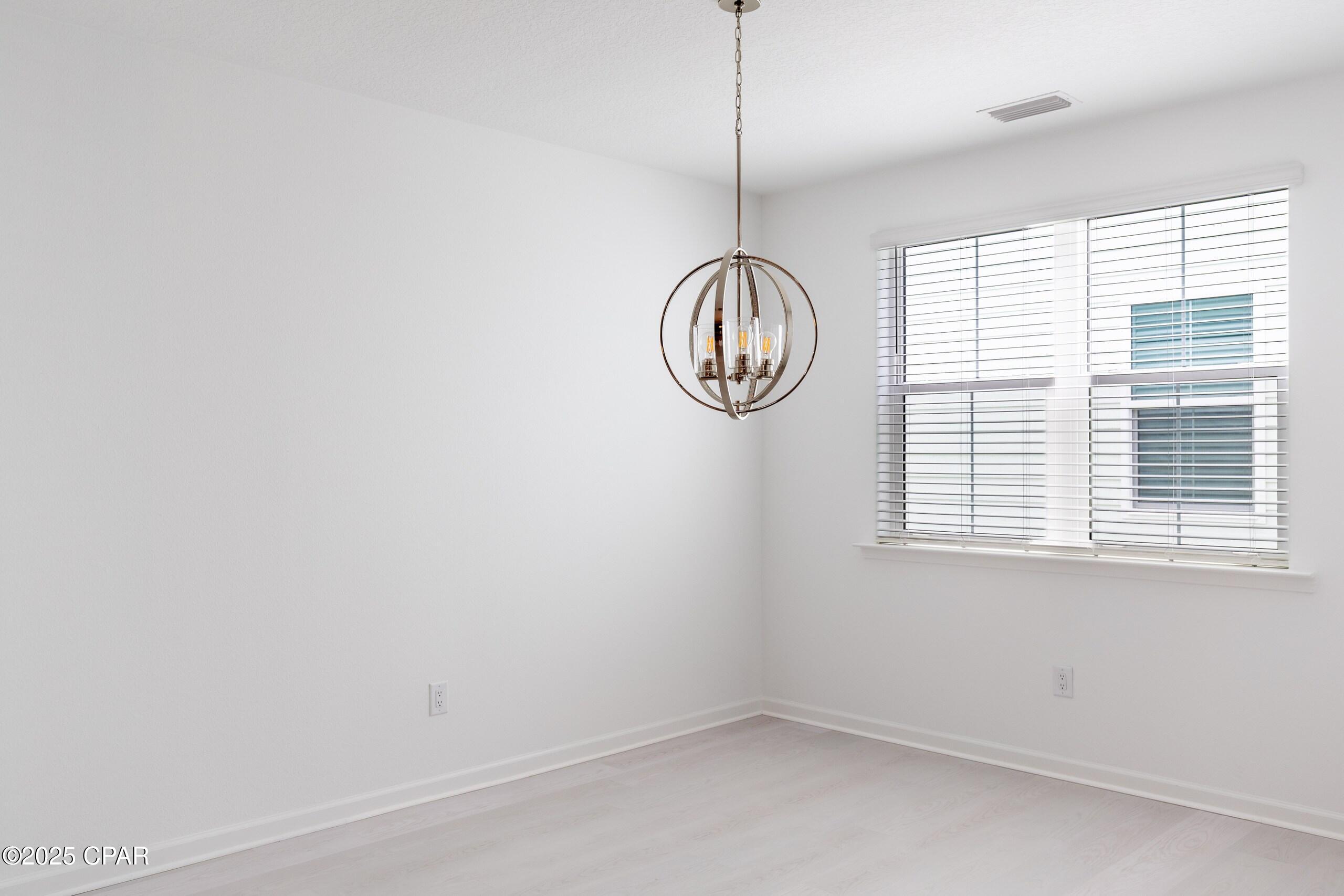 L3tkvoxwzkk4pres1xl73wks5kuxood5bls3t2xe_vs