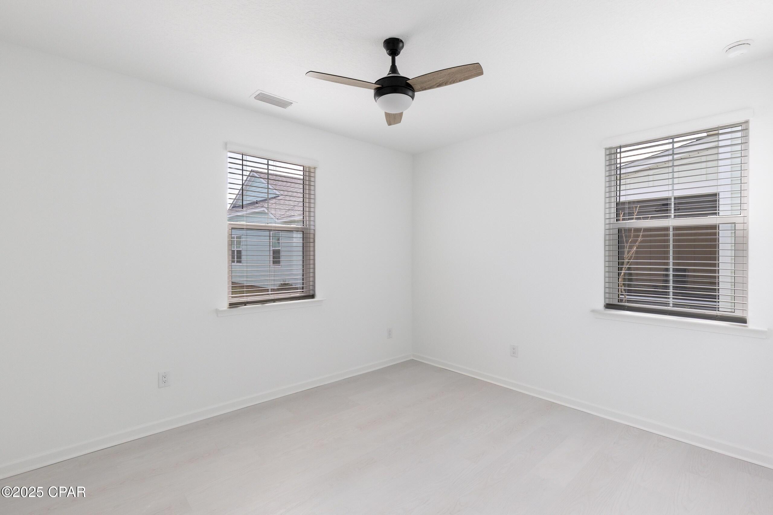 Alq8 Hpqzmc0gy7hmxqsazddywmthmi_rd7jmer_c U