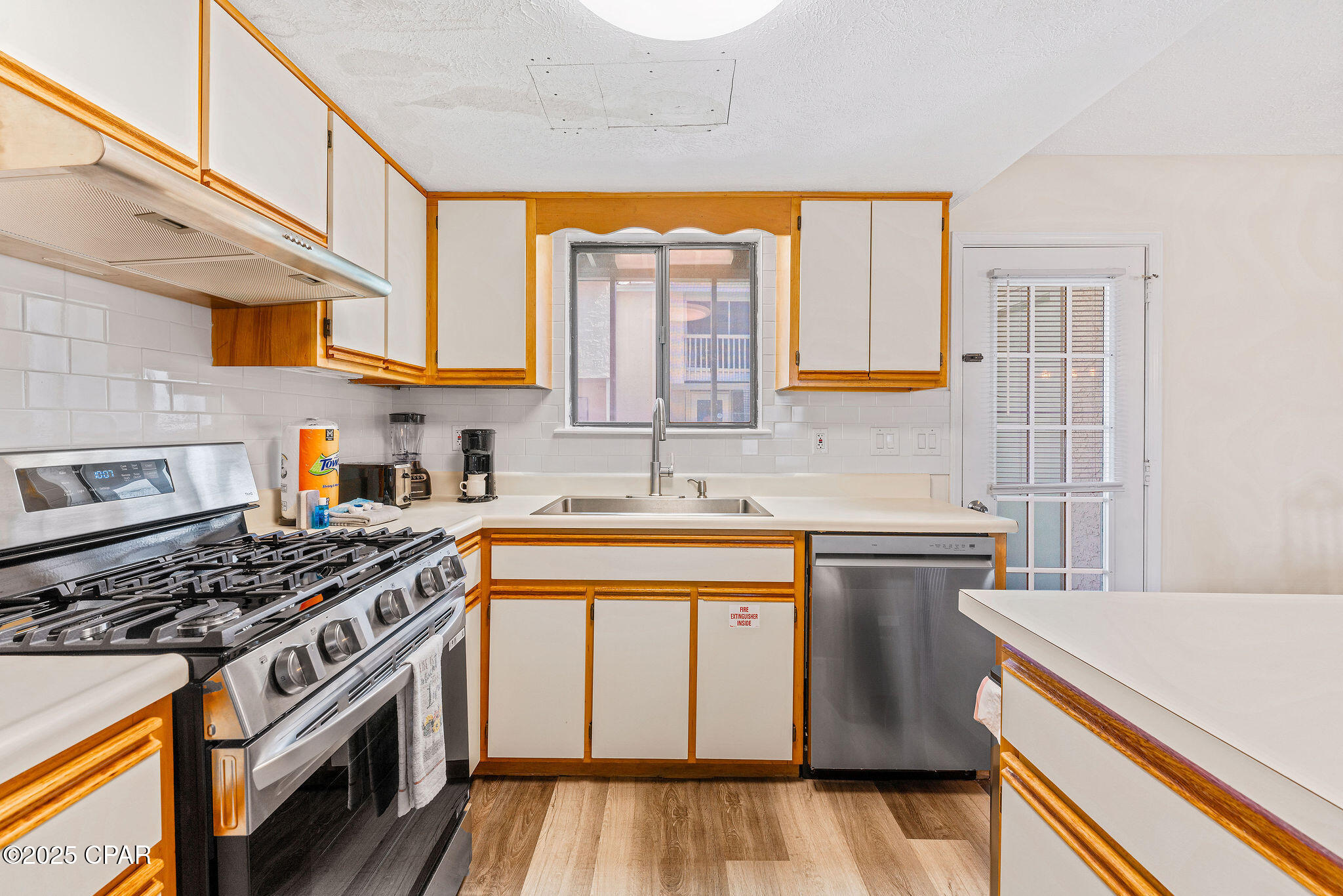 Ra7ziyrixidg Y25d28p9apo7d  4 Lix0dhewizrv4