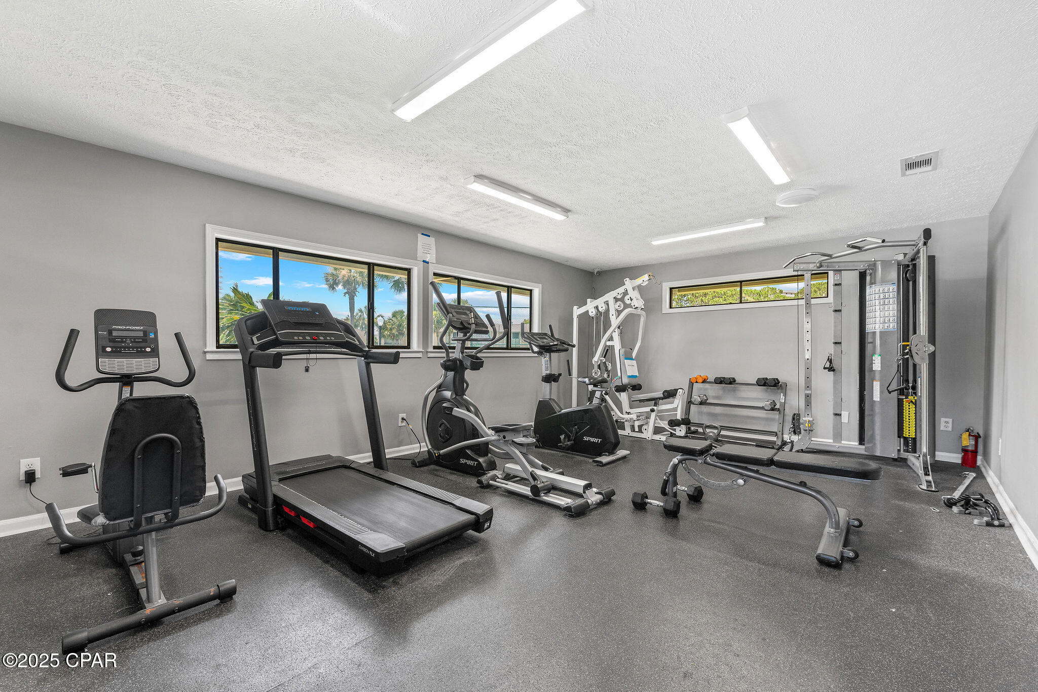 V20unabkaonggdd E2g979ibfh6rq4ml53tfwnrkdpy