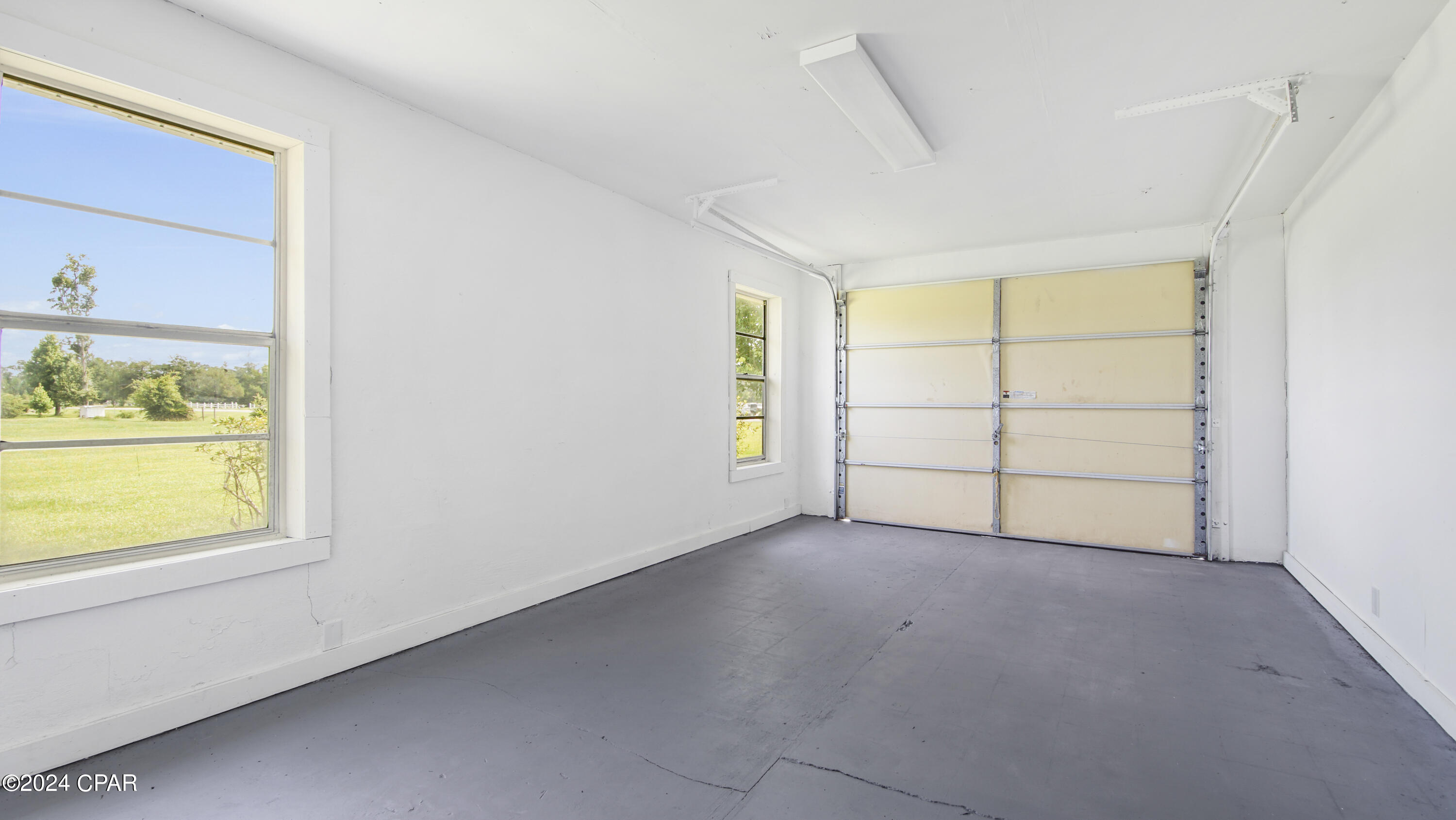 Ez V7vp1o9vc3bbc3thm7_ulhxz3giob5bb9uge4gkm