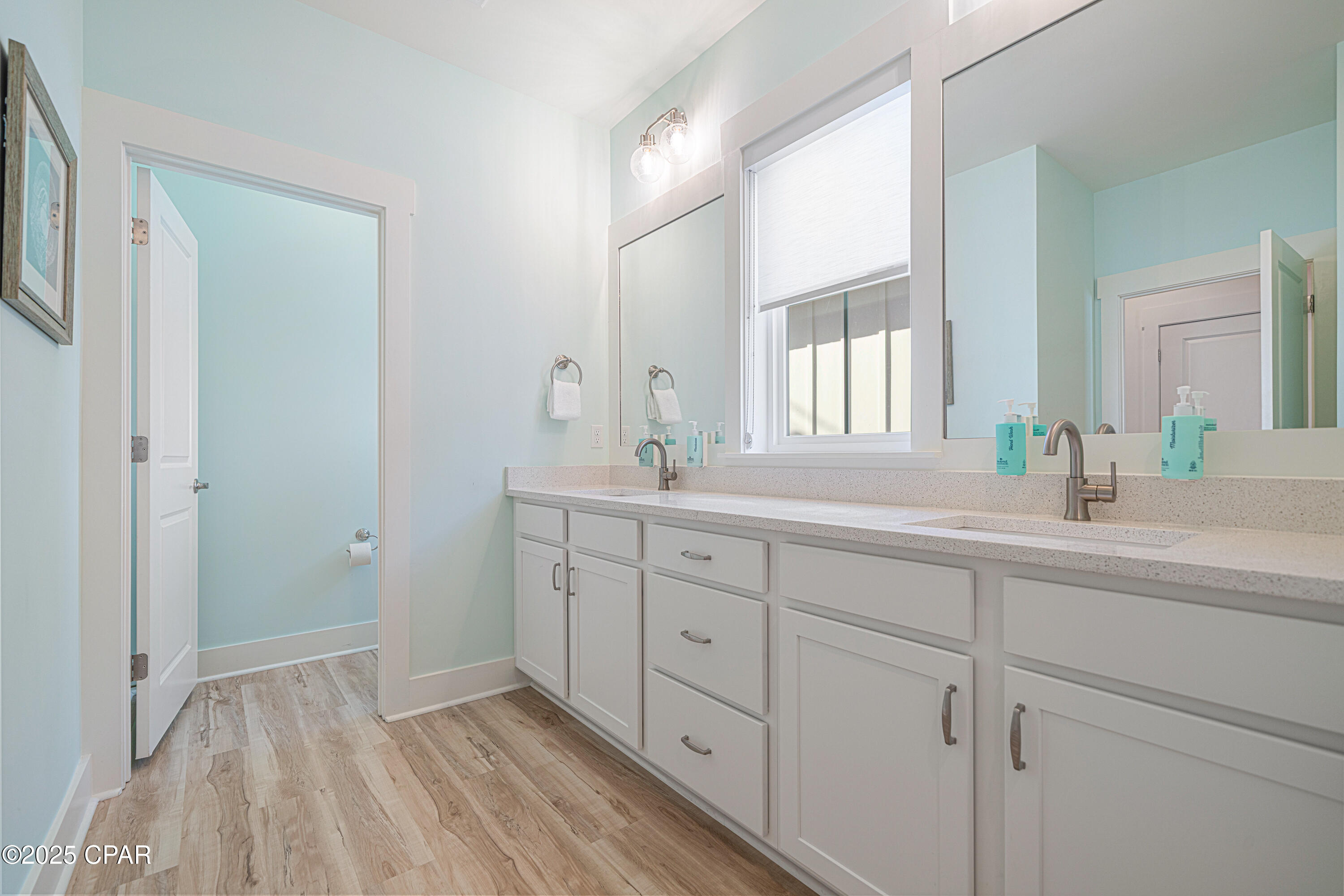 Vyl7gfvnsywkyfcej1qkzghht7nizmftsww3si1qlrw