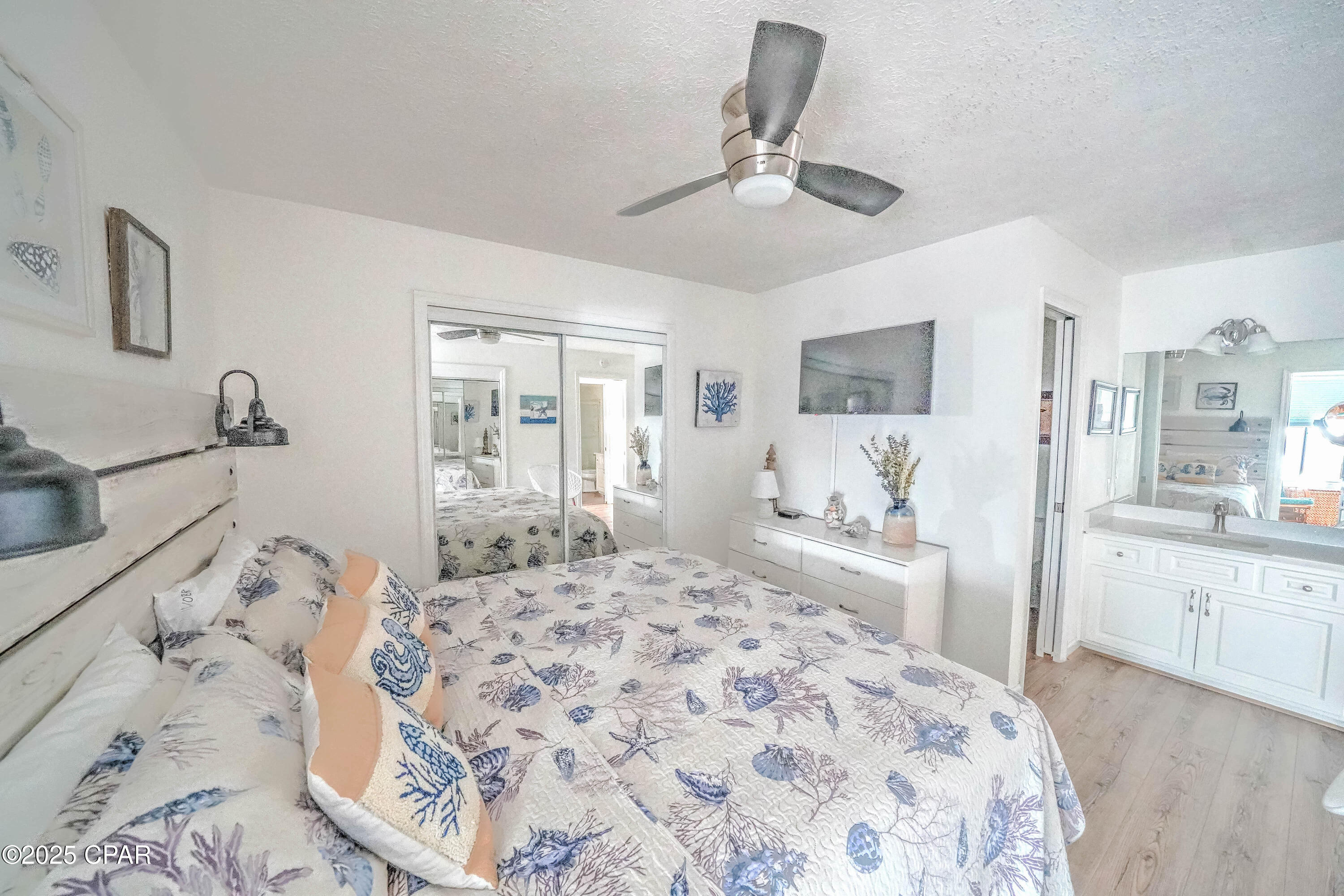 Gxqzuojwibiz Aafap2zx Bf_yq5rz4obmubzjbtd3g