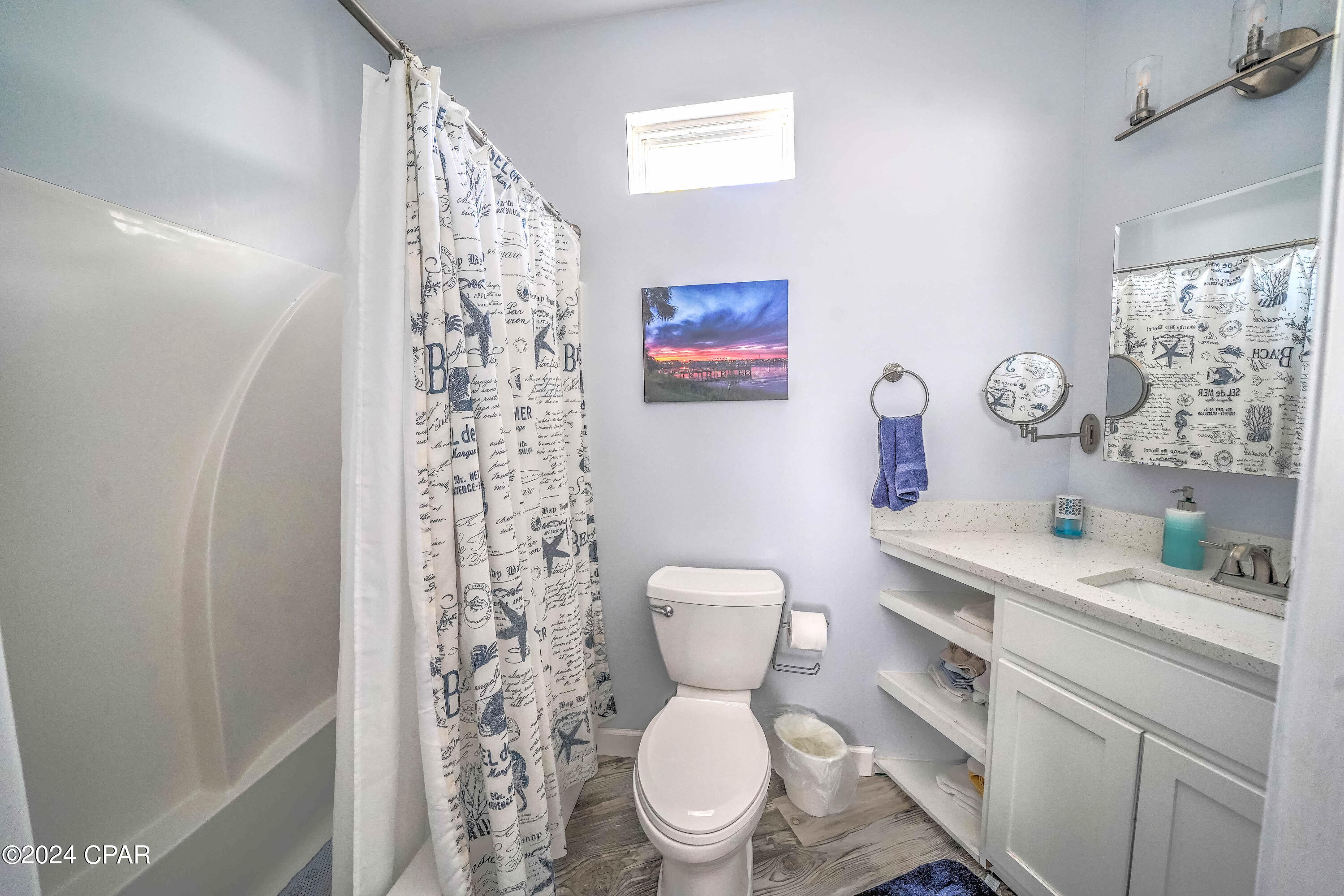 Acqttuso1wn_dkcm6fc5_q 4exqdrw0eejhn6fkexv0