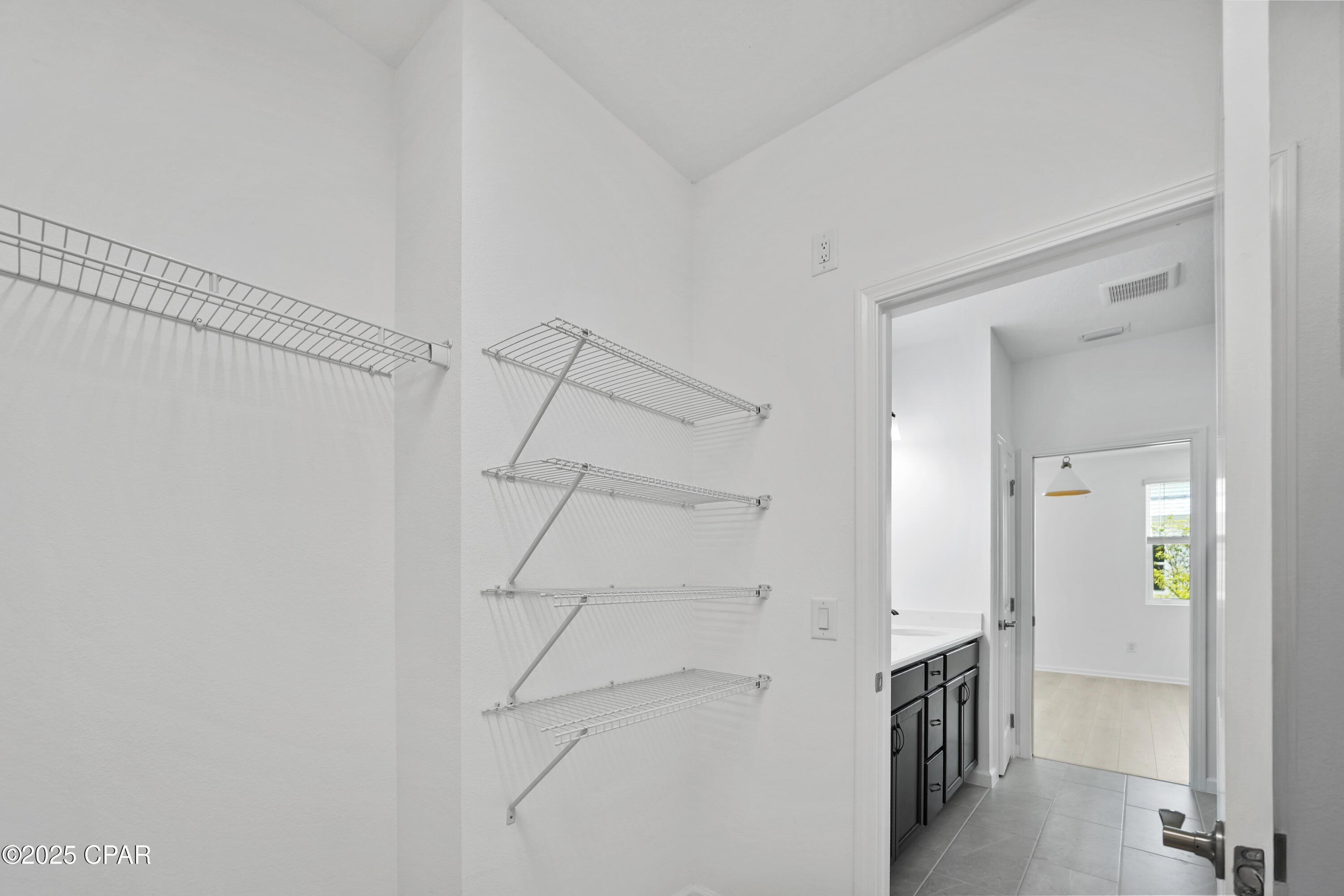 0yra0d9tzhtbsimp9qicuzo3if6f Dmtv2izbcj8eeu