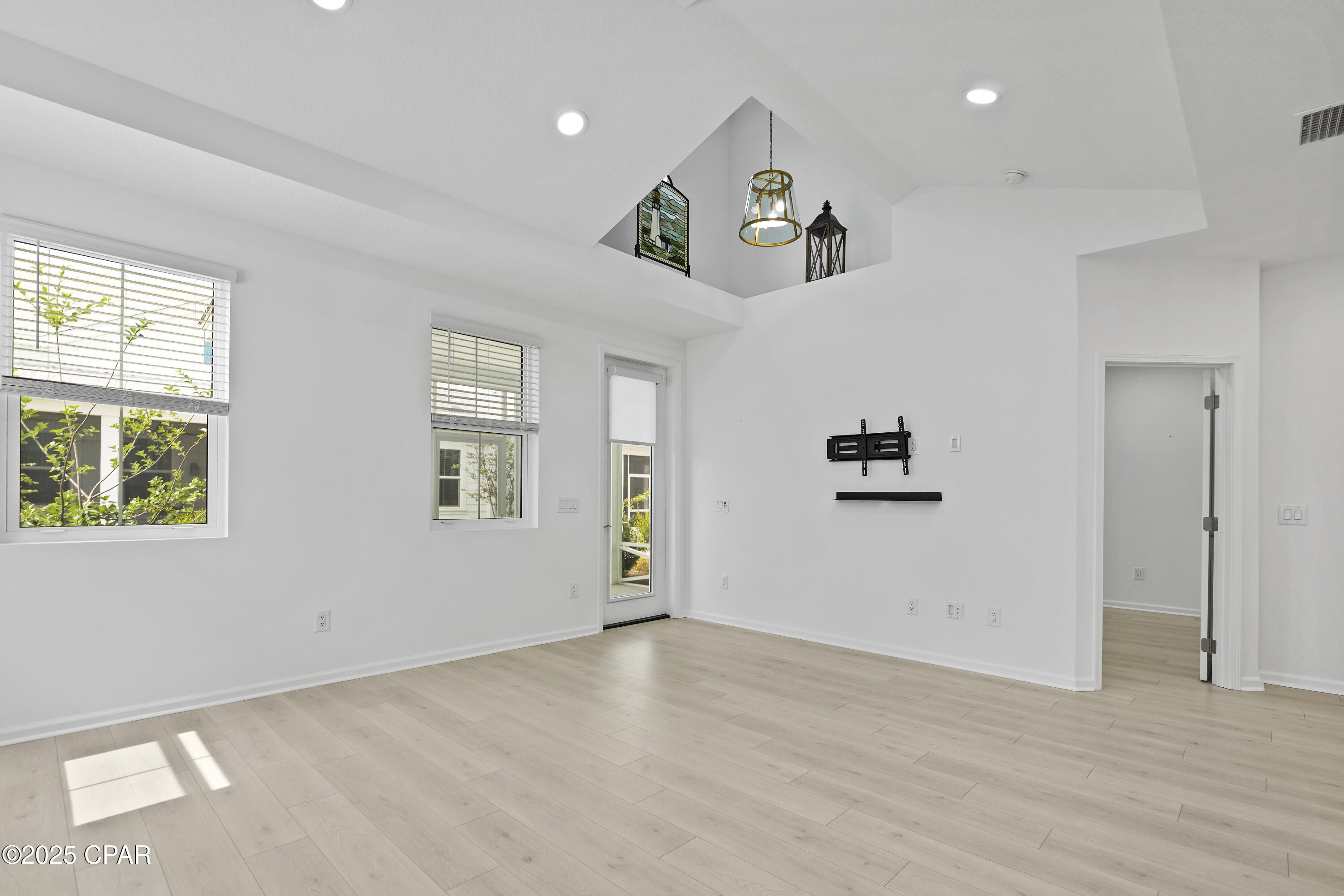 8yu_mo8pi Ng8ea Vmz0zkstix Iztgootbqcumimus