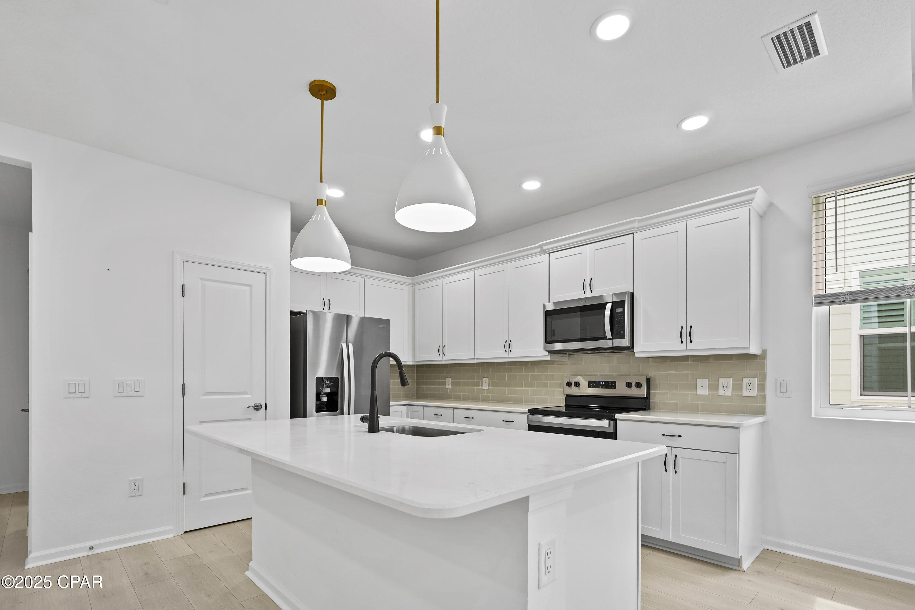 _1iuvcpcusrx1l57dchvnh4c7fhd91nhgrsn1t0c924