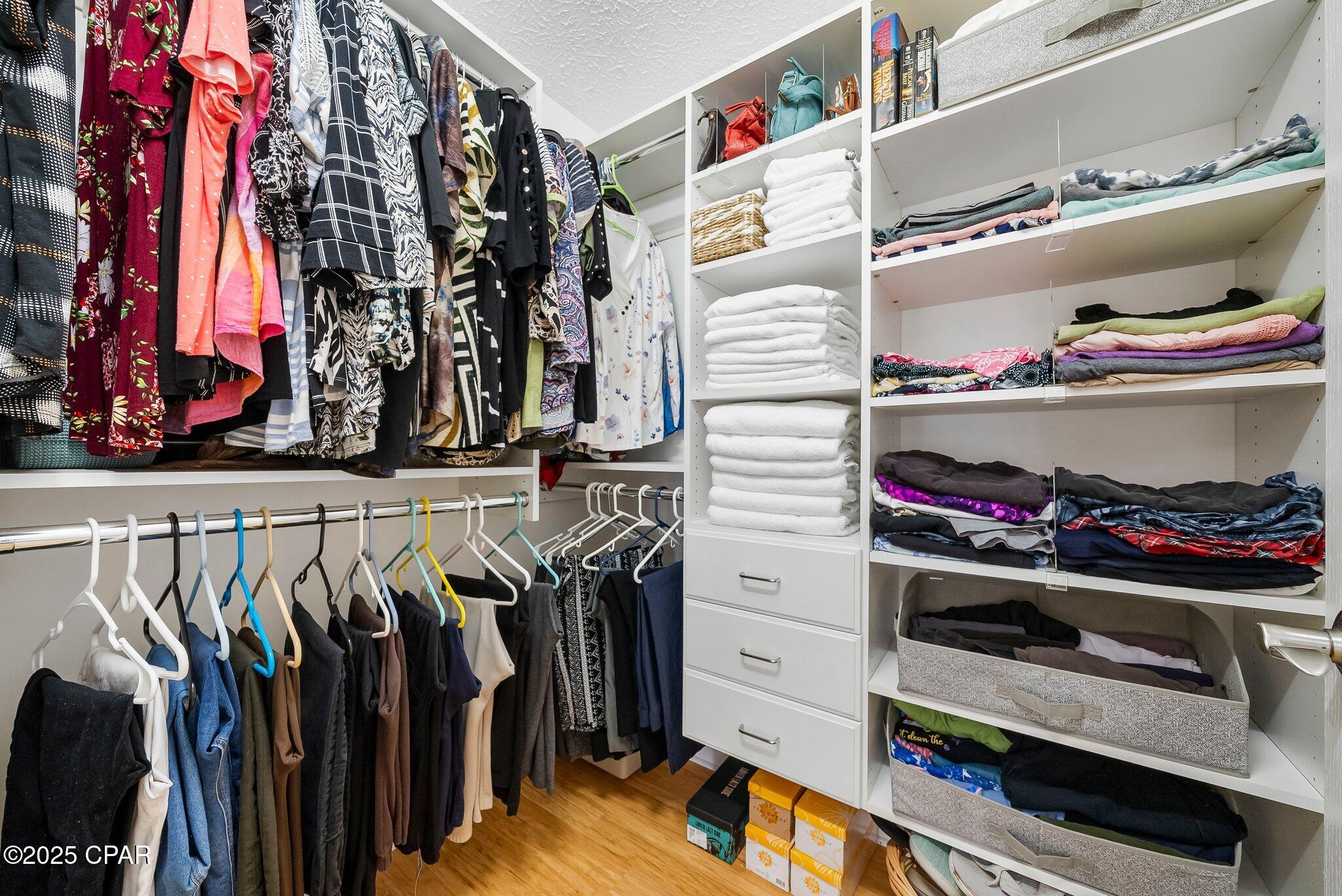 Image 17 For 6440 Summer Oak Drive A