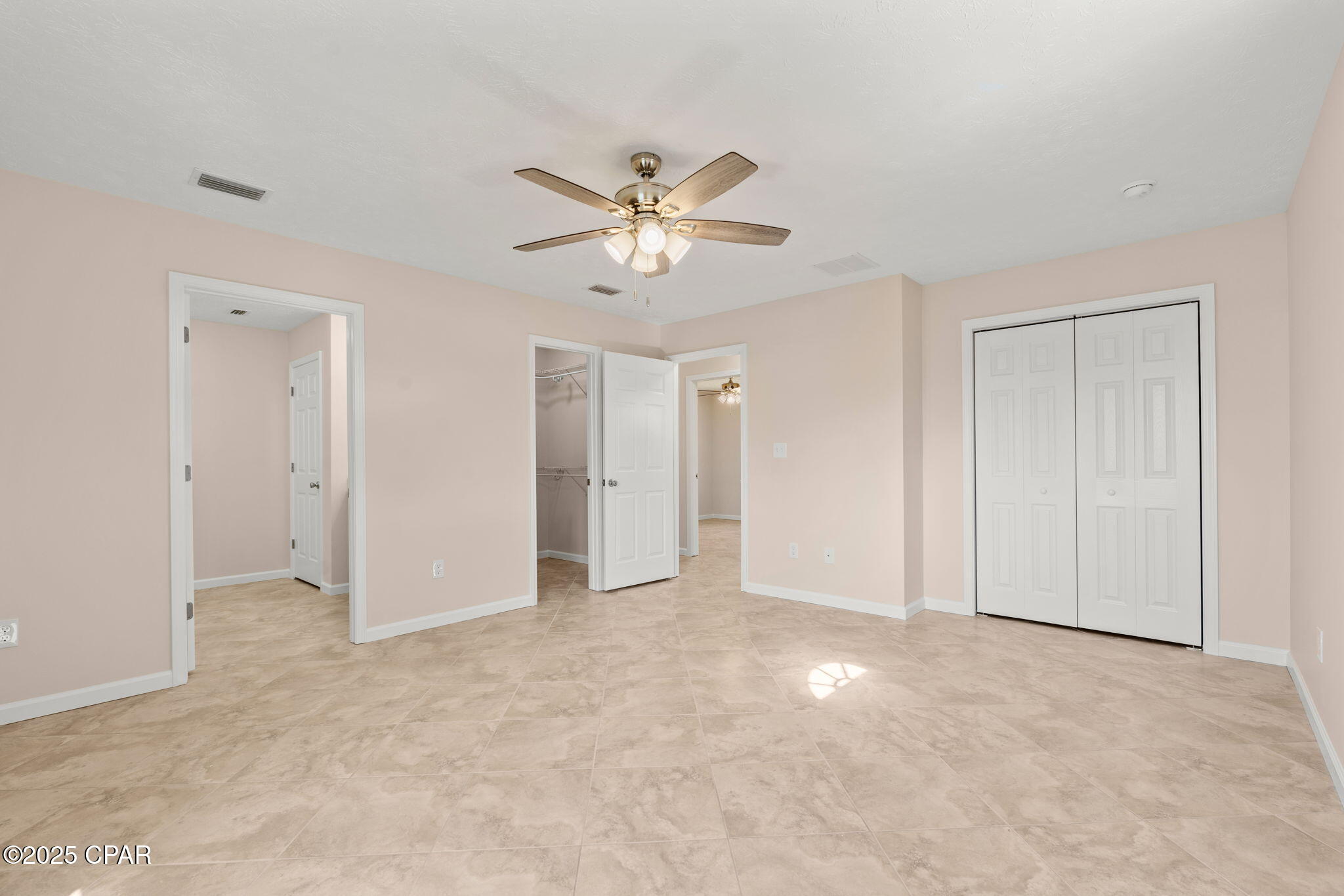 Z6_fbagfovfj_f6_uhgxbc_jcwvzagezzcaf1htdz8c