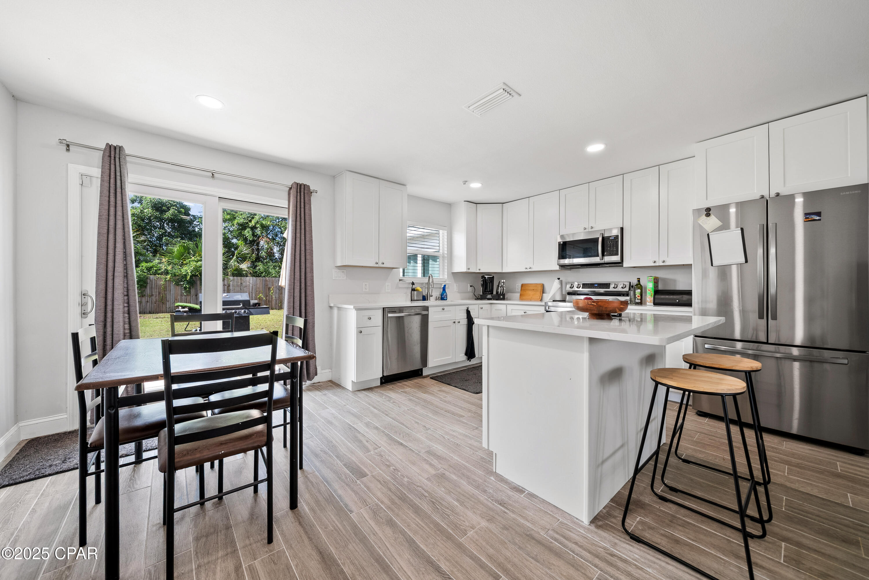 4grfxjfpxzqye13mm_9isi734h9aruaz6vfwldgw_v0