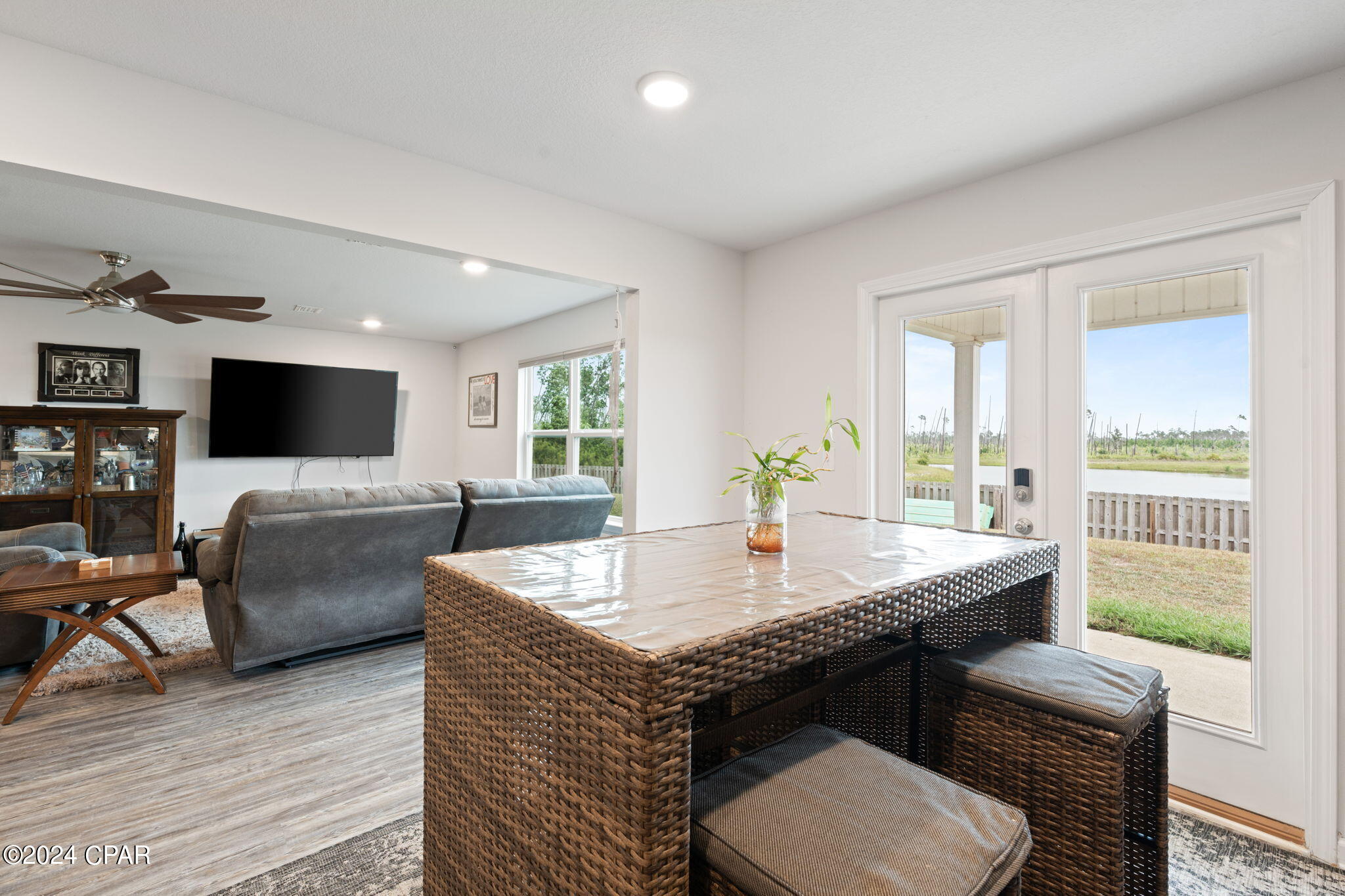 Y_yybear1yxkx7etaee1ke1dpnil 4e7uffmltzaefq