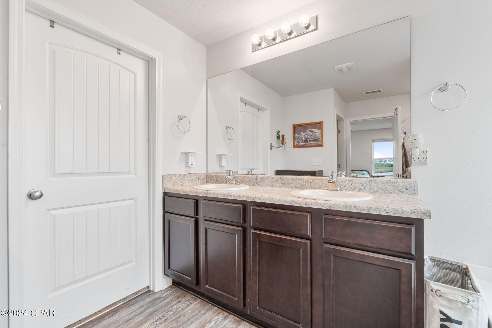 Mhi2idvm3glmbrv6ag_flwnjz3ihyvu_1v5twvl3fzy