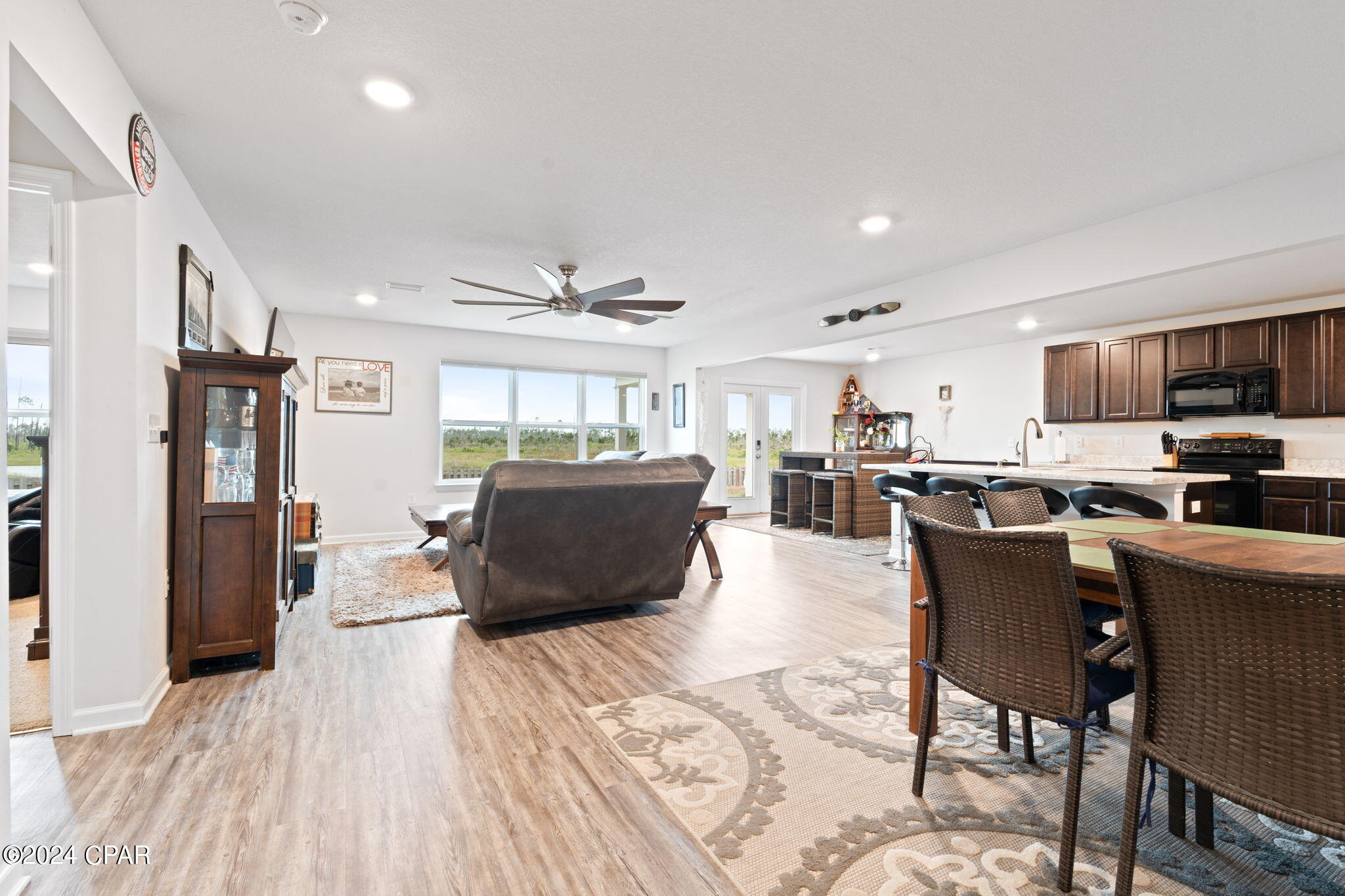 Btqedy0mljdna M8_cf3hmxu1juz_e1z0gwetfxfq8a