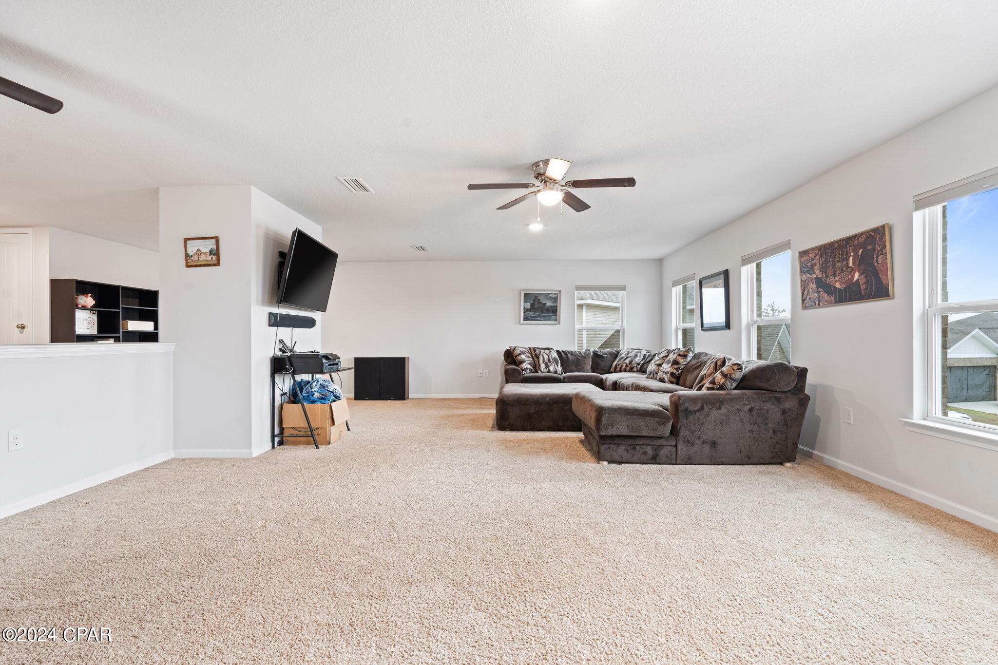 Zeufibjrld1m C31zzhhrks9x6hooerupb92cf9v1xo