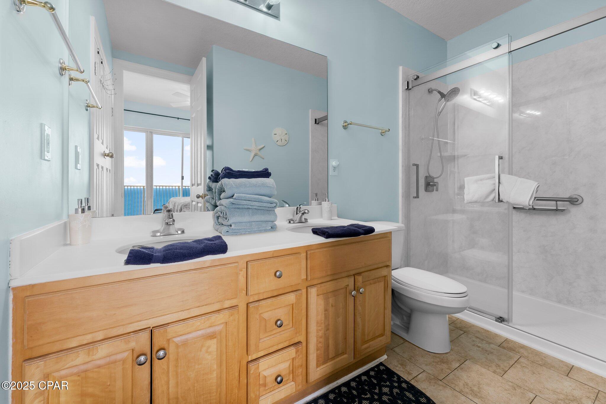 Wdjf7xbpegcn7v8y_kmpe7hl9aabptzohnef0k3nimc