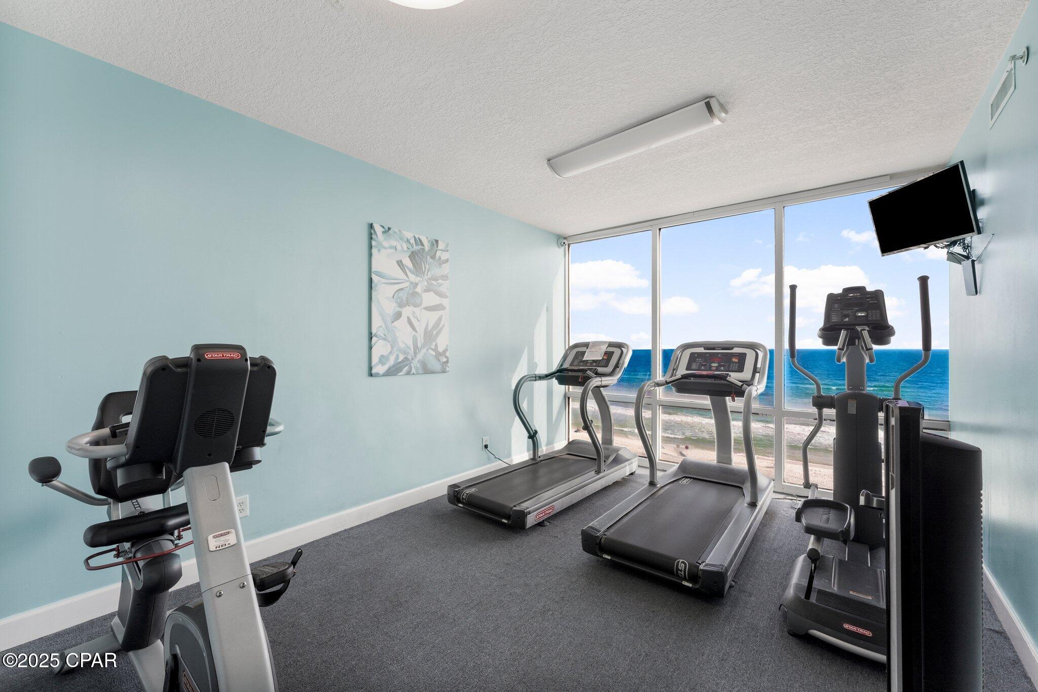 Ebwcuasri3xa4qqk B0lm2vretrag0ib5yvgh8_bjzk