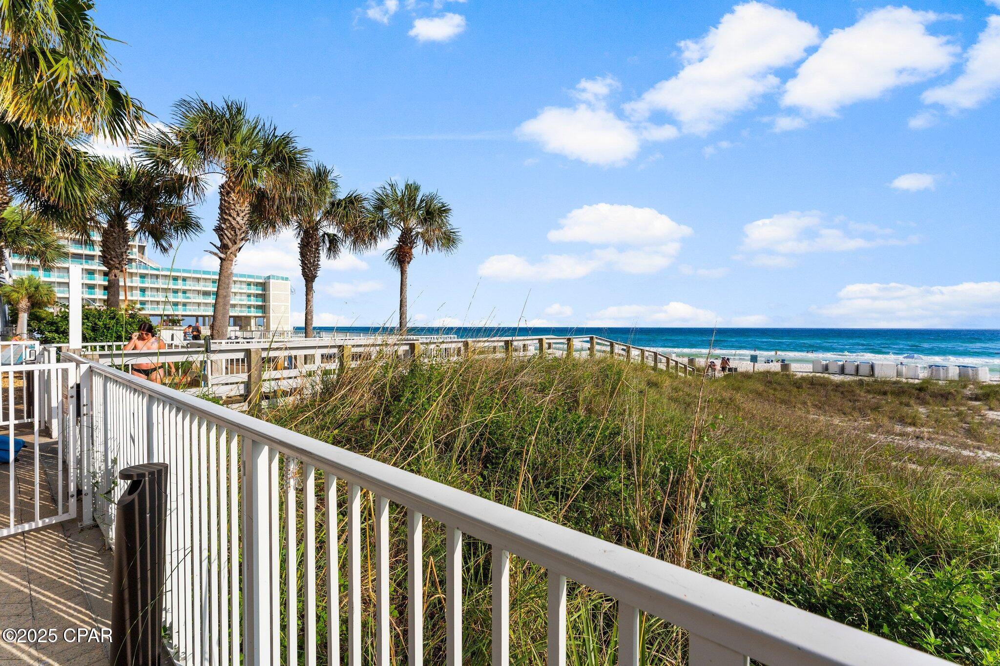 Oilmoc9sl8ttfholvq52yduknu0qgoehgzwfw1fbkh4