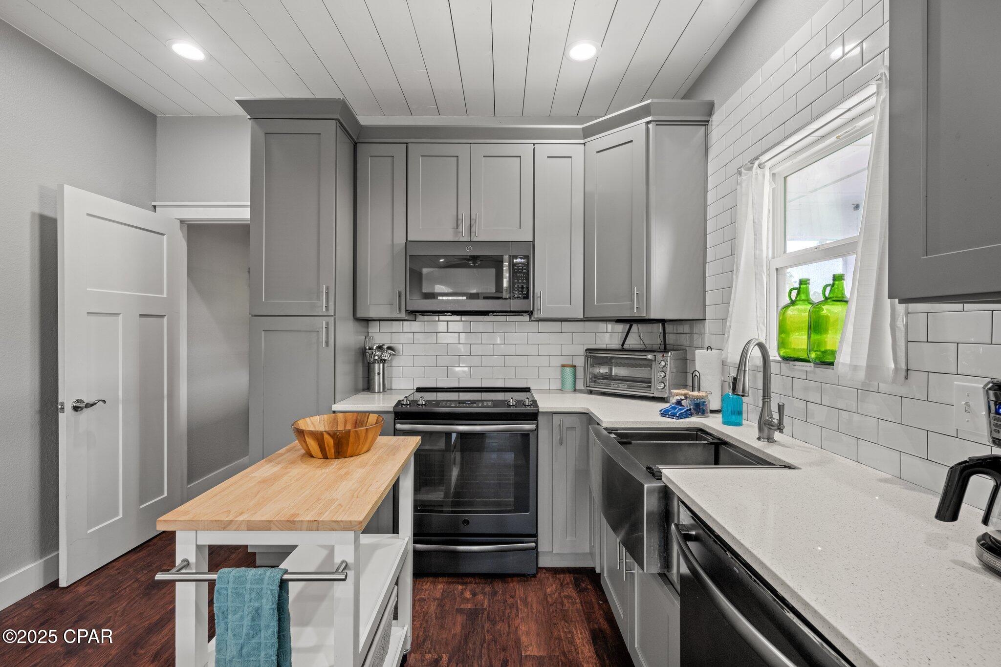 Bdnc4906pl3tx1j936k5cb4zxd7cpbspax1ou35hvbi