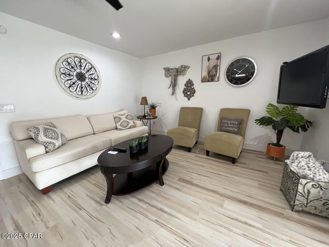  2qsubpxa1_2mhbwh6 Y7na Ralhz8tj36vsxc Khlc