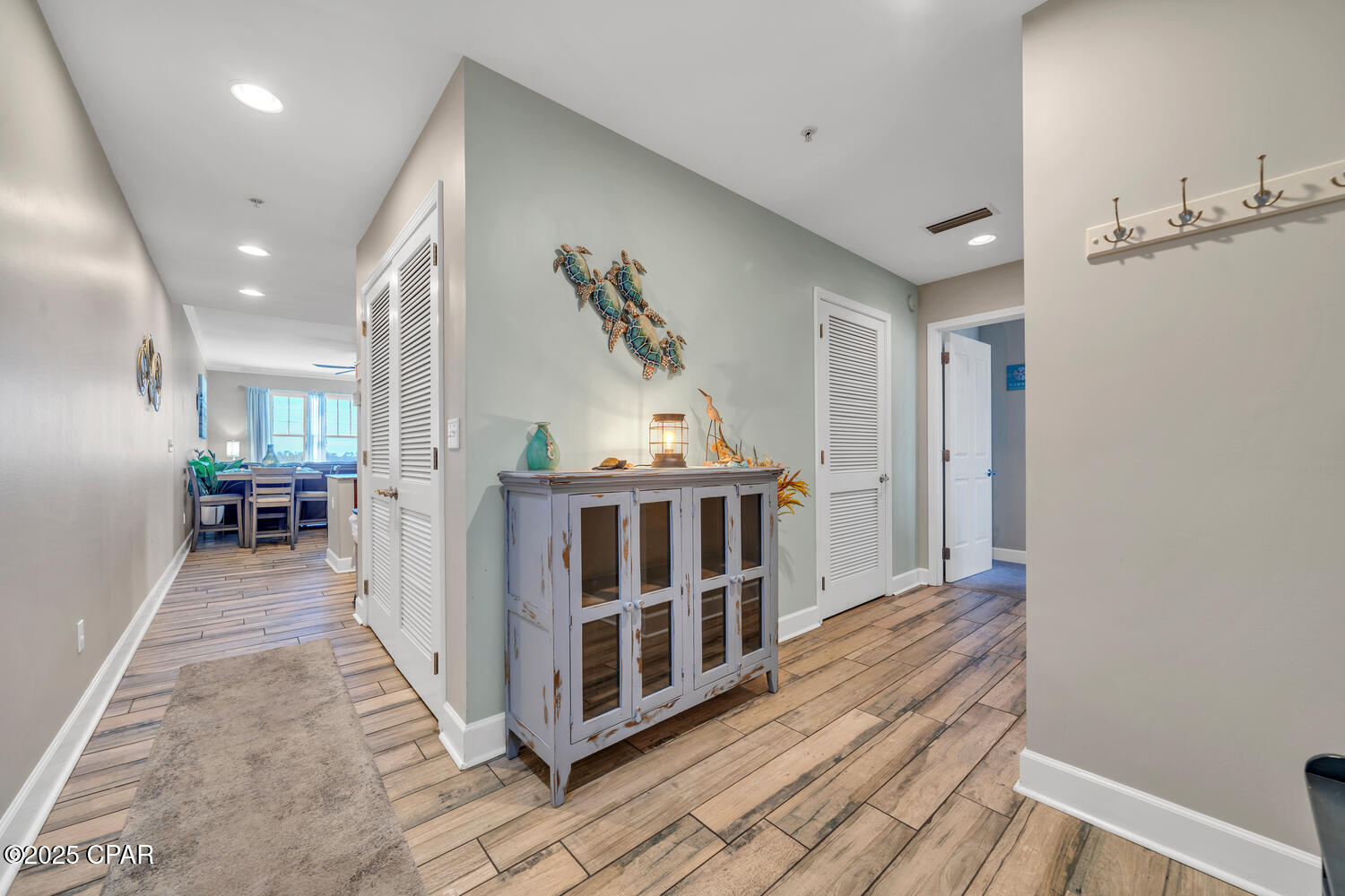 Image 4 For 4100 Marriott Drive 402