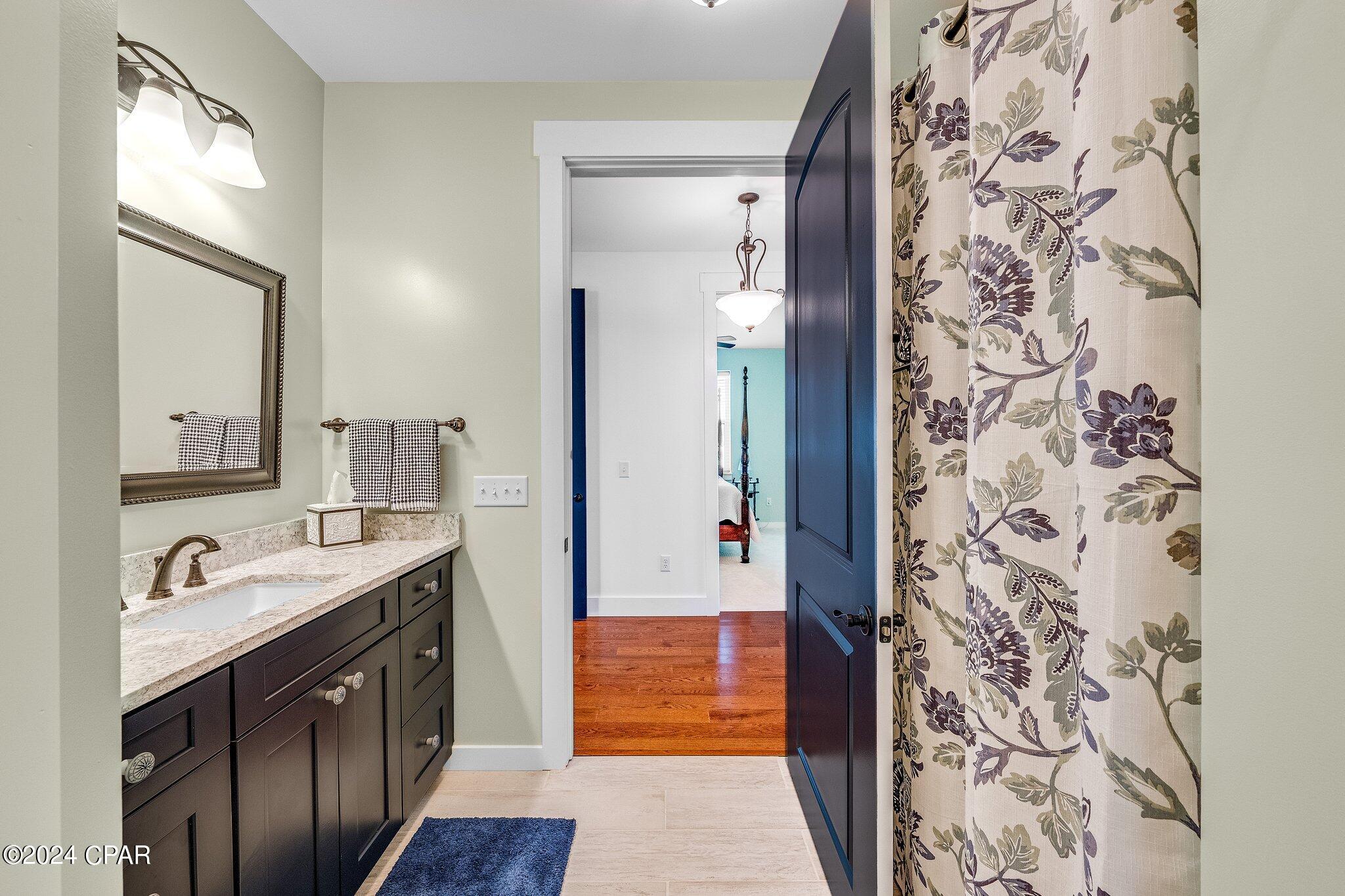 Dswm Clehbdsiwg1vs276nts1dixgapvhpvjhlg Nhc