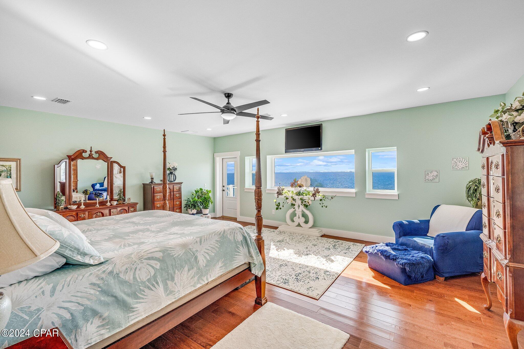 4  Y61v2wimteanfw2t8pt1evqkwgnbz Knwb7xavru