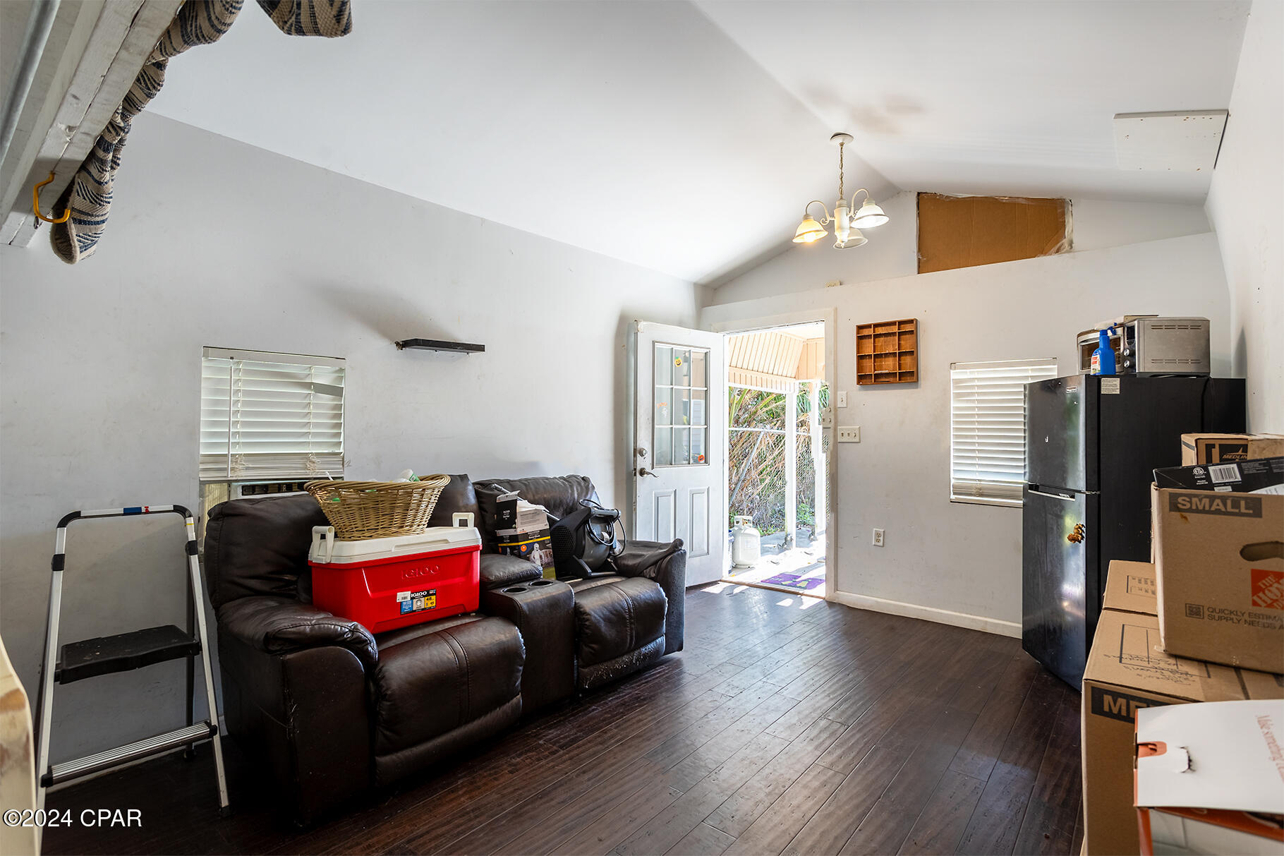 Et3c6b64rwbbcy8y16t6zkcflg4rtdytiltxofjr W8